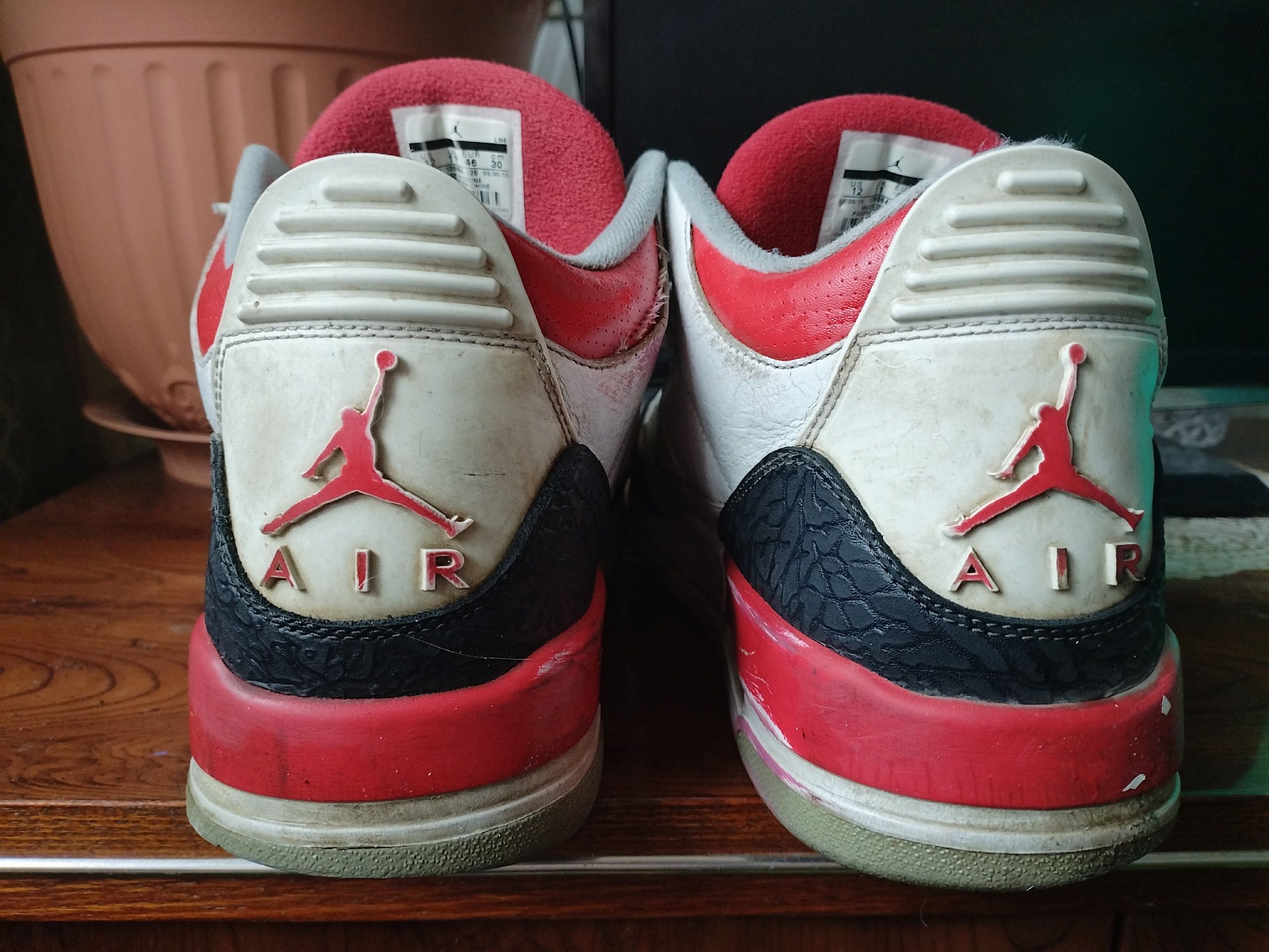 Jordan Brand Air Jordan 3 Retro Fire Red 2013 Size US 12 / EU 45 - 3 Thumbnail