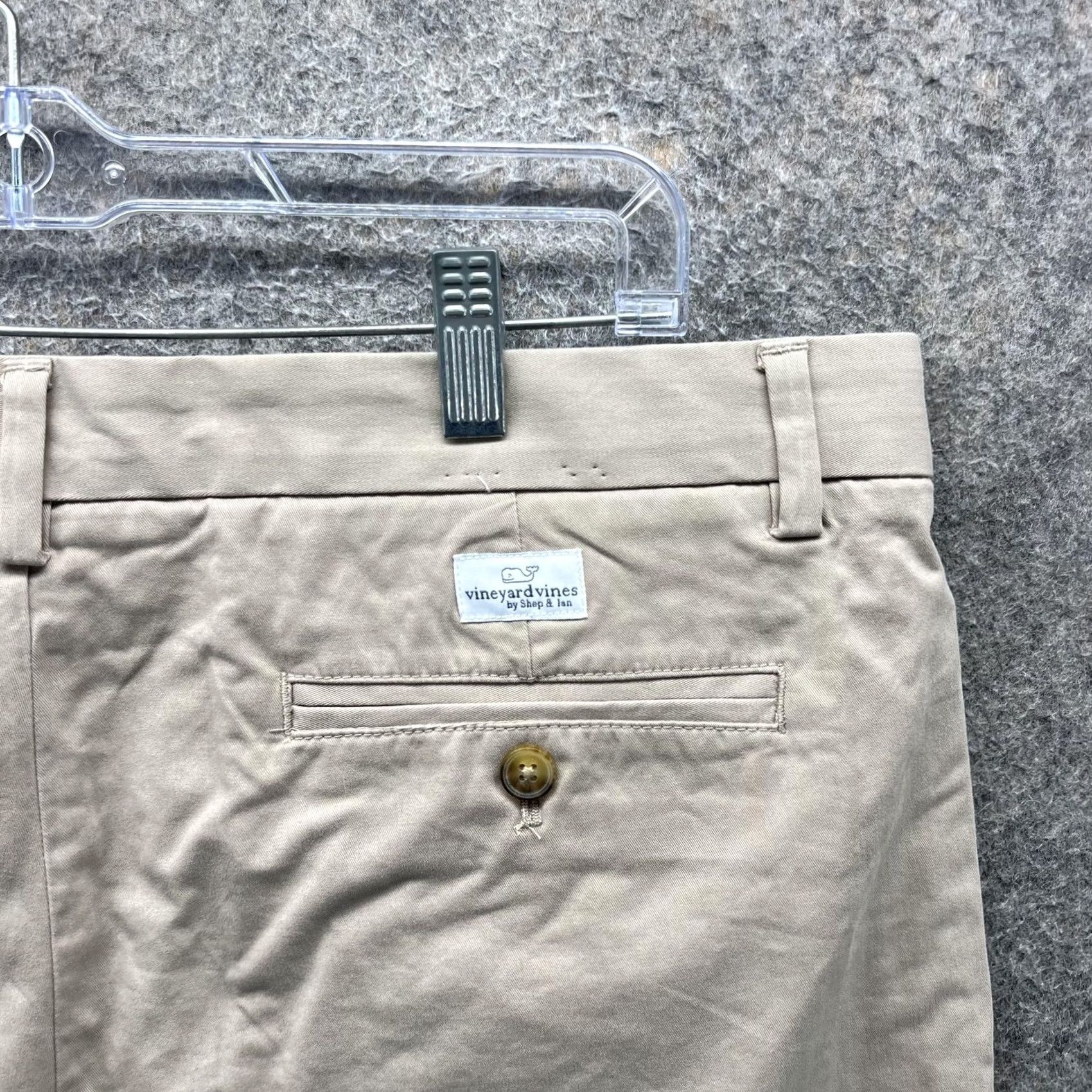 Vineyard Vines Vineyard Vines Shorts Mens 36 Beige Chino Flat Front Casual 9 Inseam Summer Size US 36 / EU 52 - 6 Thumbnail