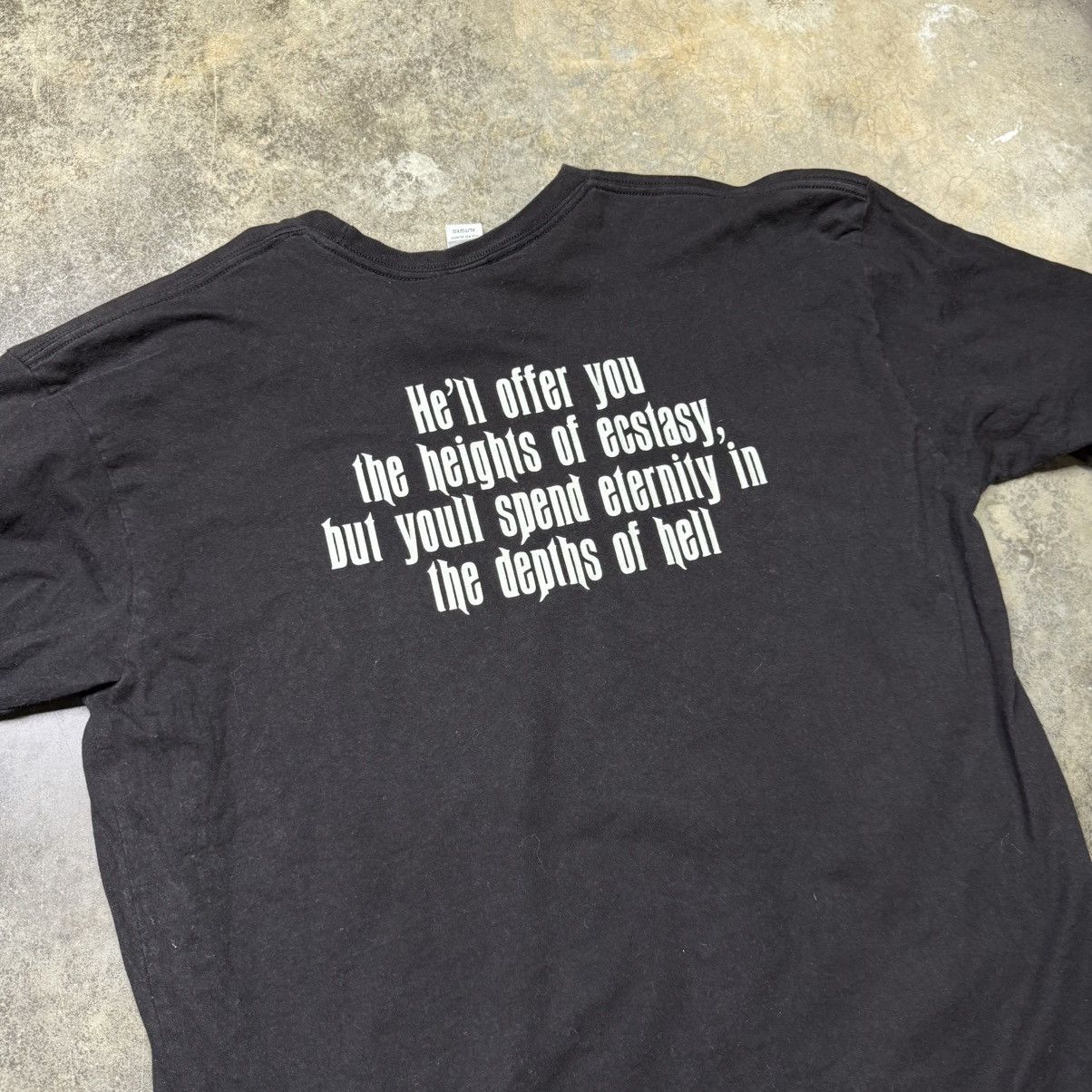 Vintage y2k 2000s hellraiser pinhead movie promo baggy tshirt Size US XL / EU 56 / 4 - 5 Thumbnail