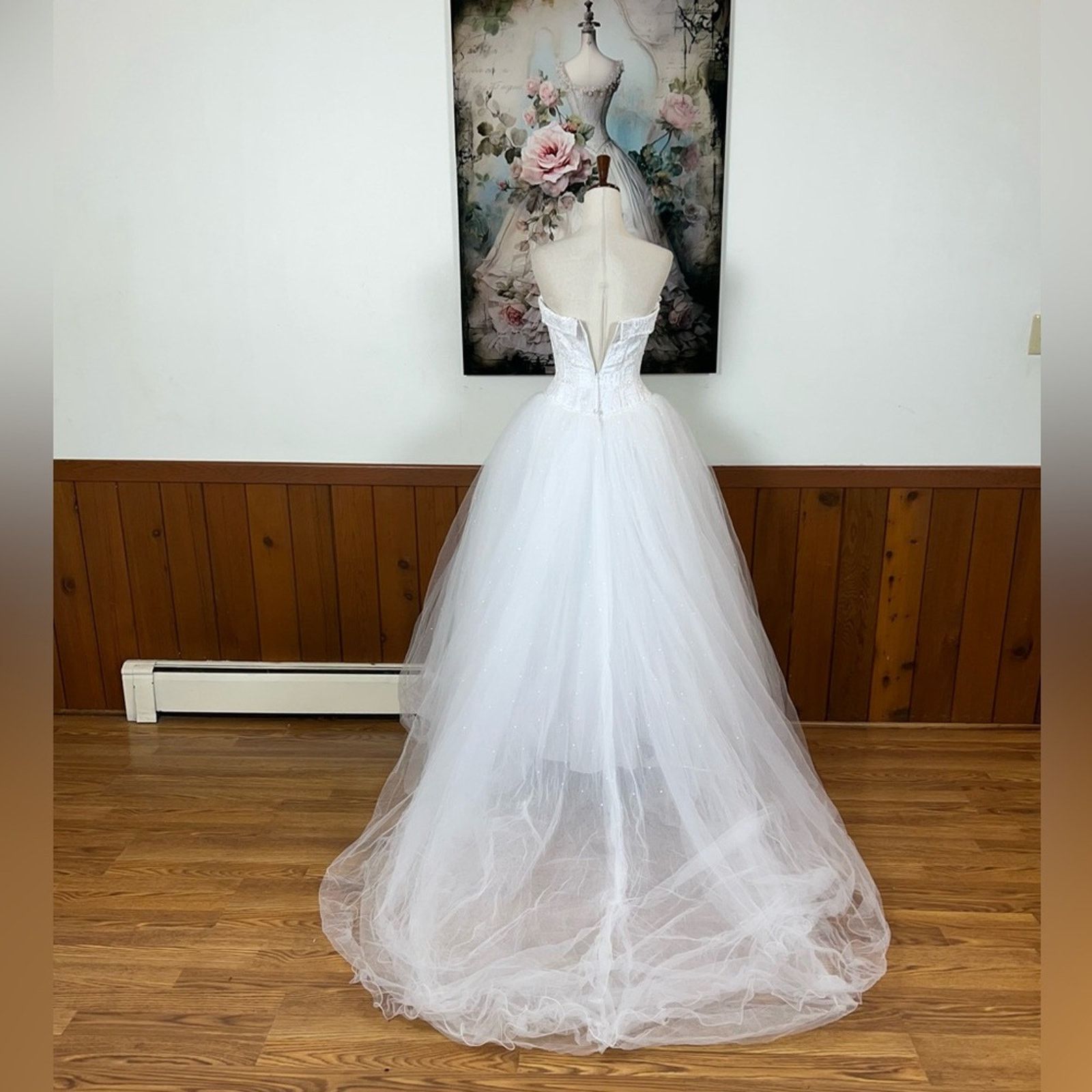 Other David’s Bridal Sparkling Tulle Bateau Waist Wedding Gown! Size S / US 4 / IT 40 - 5 Thumbnail