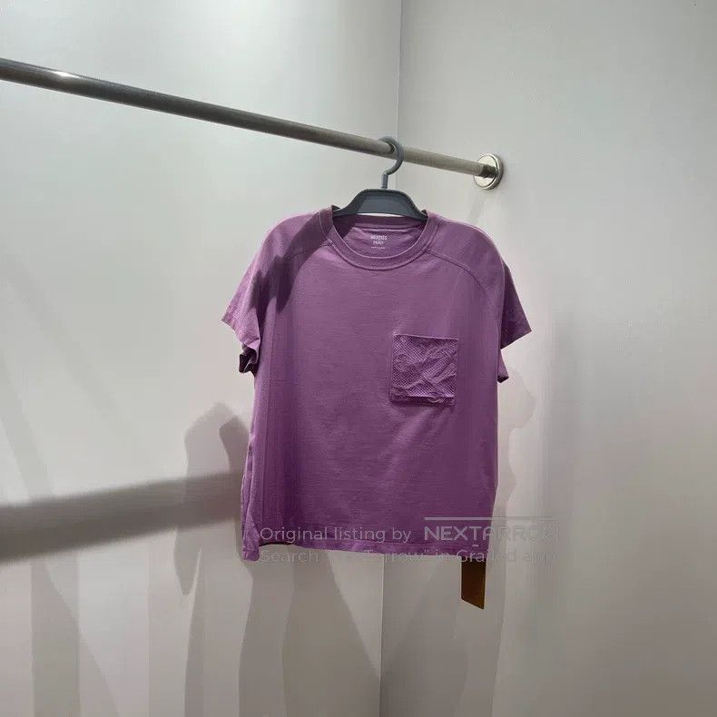 Hermes Hermes Solid Color Embroidered Pocket Short Sleeve T-Shirt Size XS / US 0-2 / IT 36-38 - 1 Thumbnail