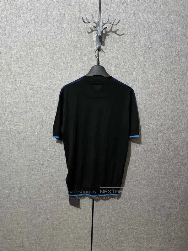 Prada Prada Men's Navy Wool Knit Pullover with Logo. Size US M / EU 48-50 / 2 - 2 Thumbnail