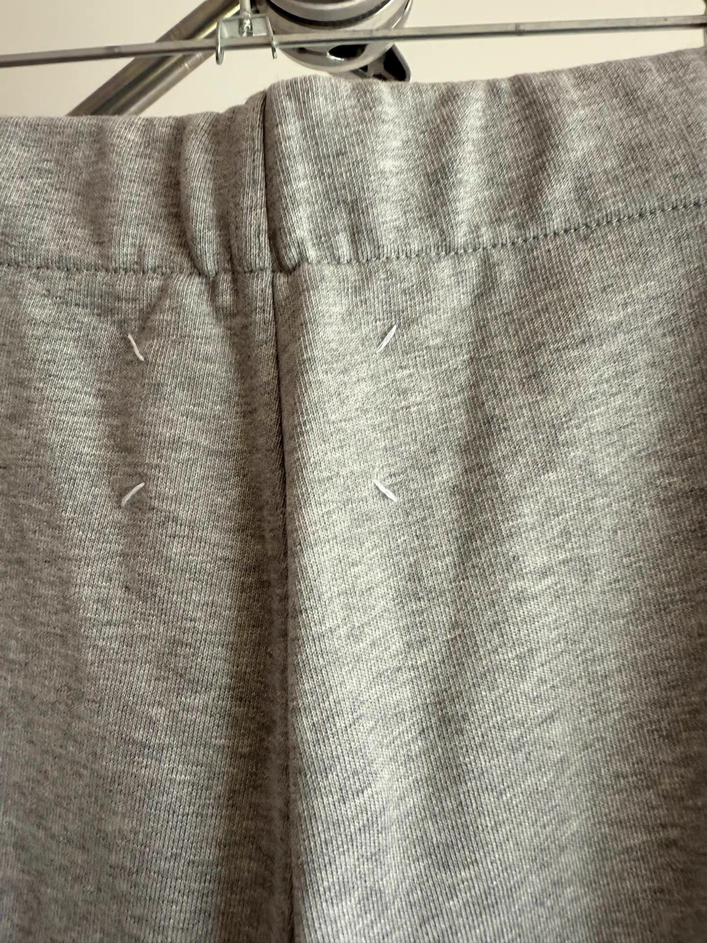 Maison Margiela Maison Margiela Gray Sweatpants Q17 Size US 36 / EU 52 - 5 Thumbnail