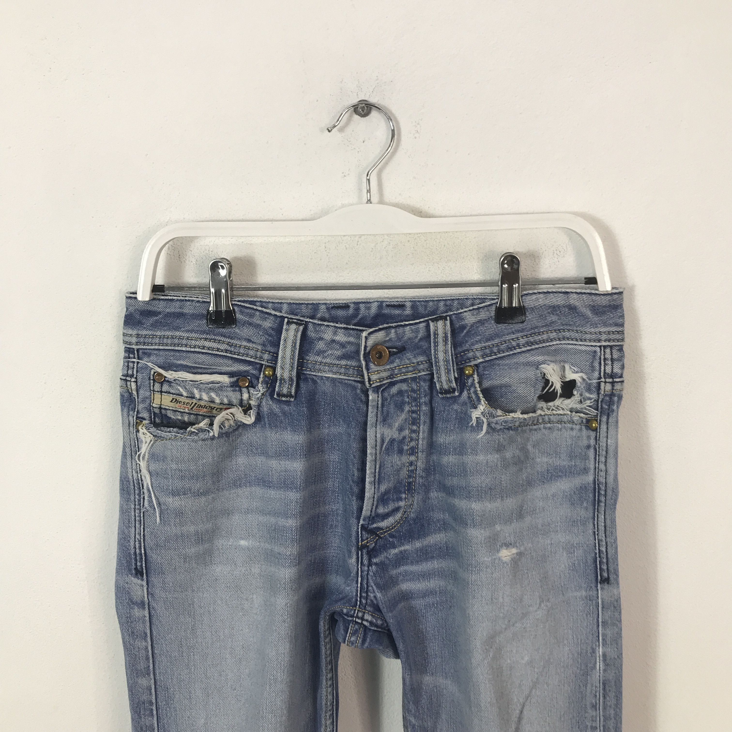 Diesel Diesel industries distressed denim pants K54B16 Size US 30 / EU 46 - 2 Thumbnail