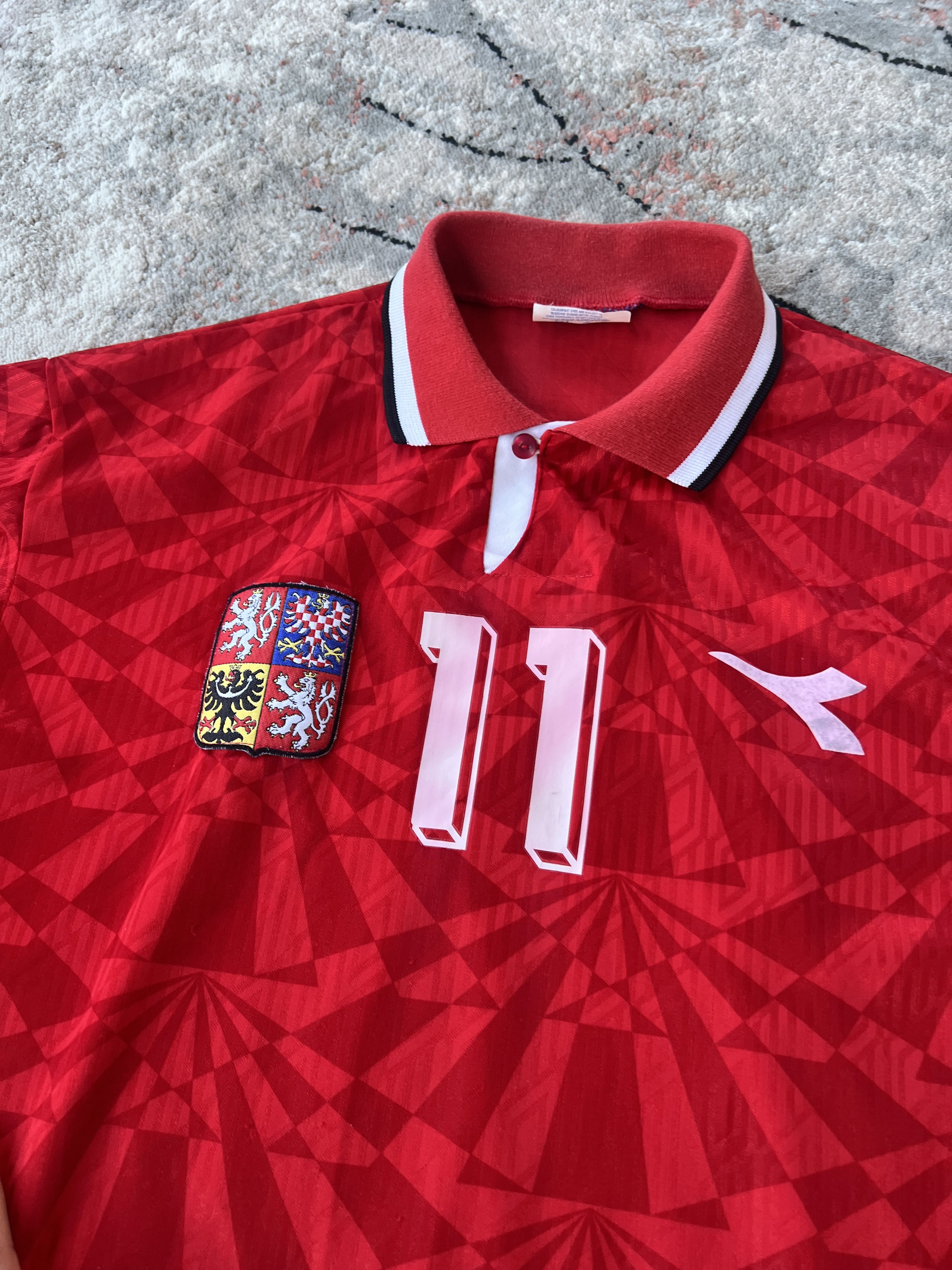 Diadora Rare Diadora 11 Czech Republic Vintage Jersey Size US XL / EU 56 / 4 - 2 Thumbnail