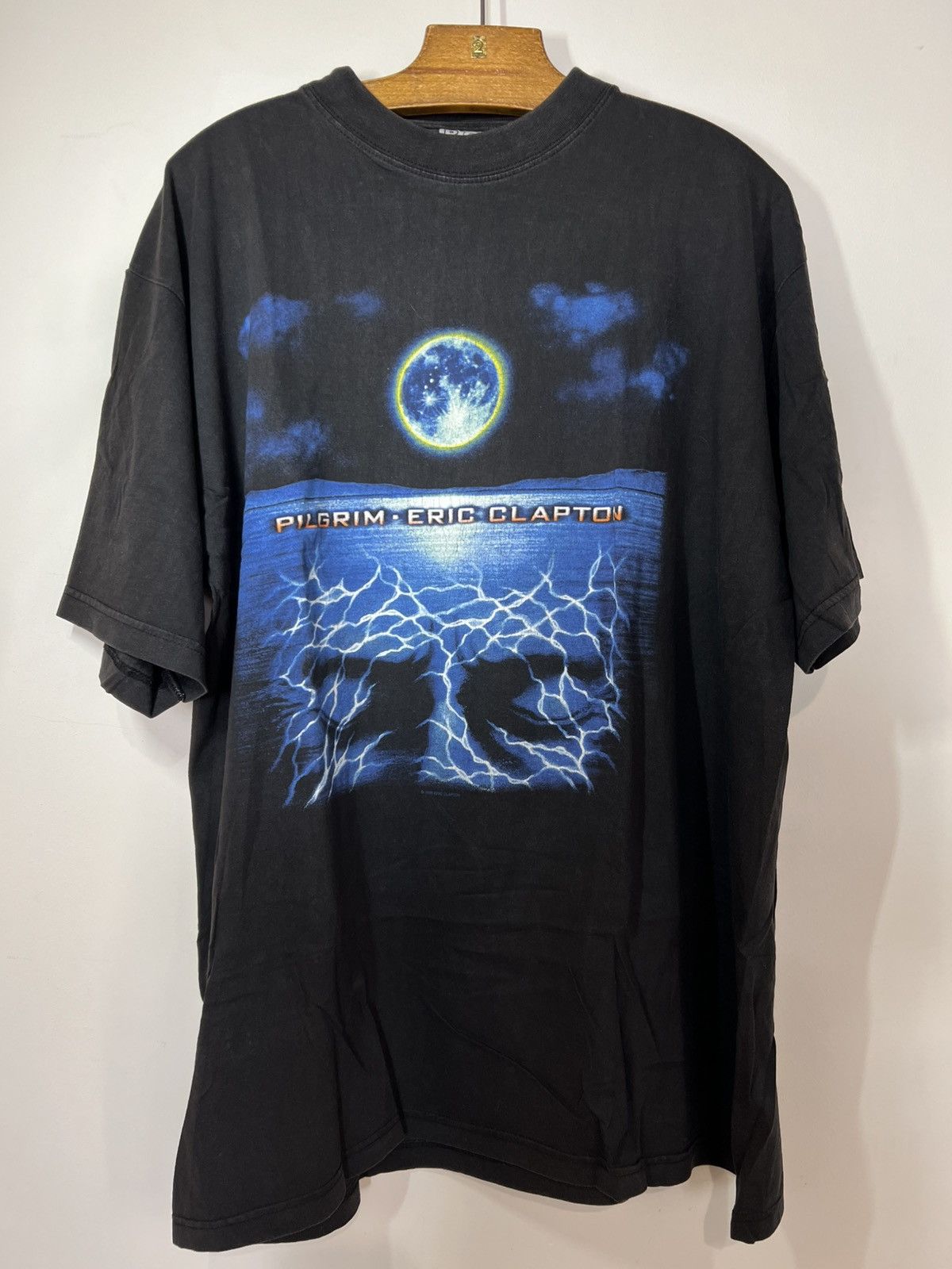 Band Tees vintage 90s Eric Clapton tour shirt rare Size US XL / EU 56 / 4 - 1 Thumbnail