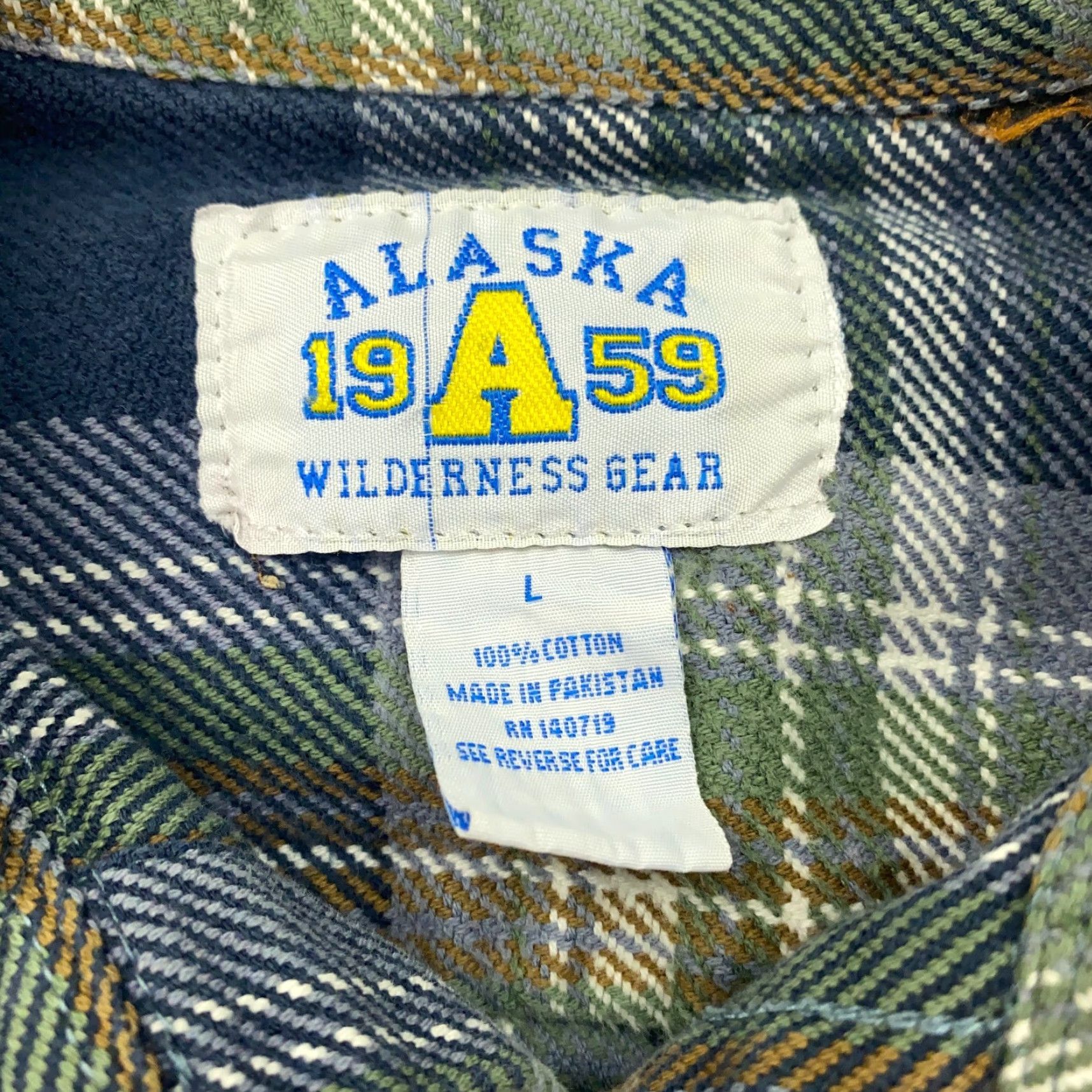 Vintage VTG Alaska Wilderness Gear Flannel Shirt Mens Large Blue Plaid Button Up Size US L / EU 52-54 / 3 - 4 Thumbnail