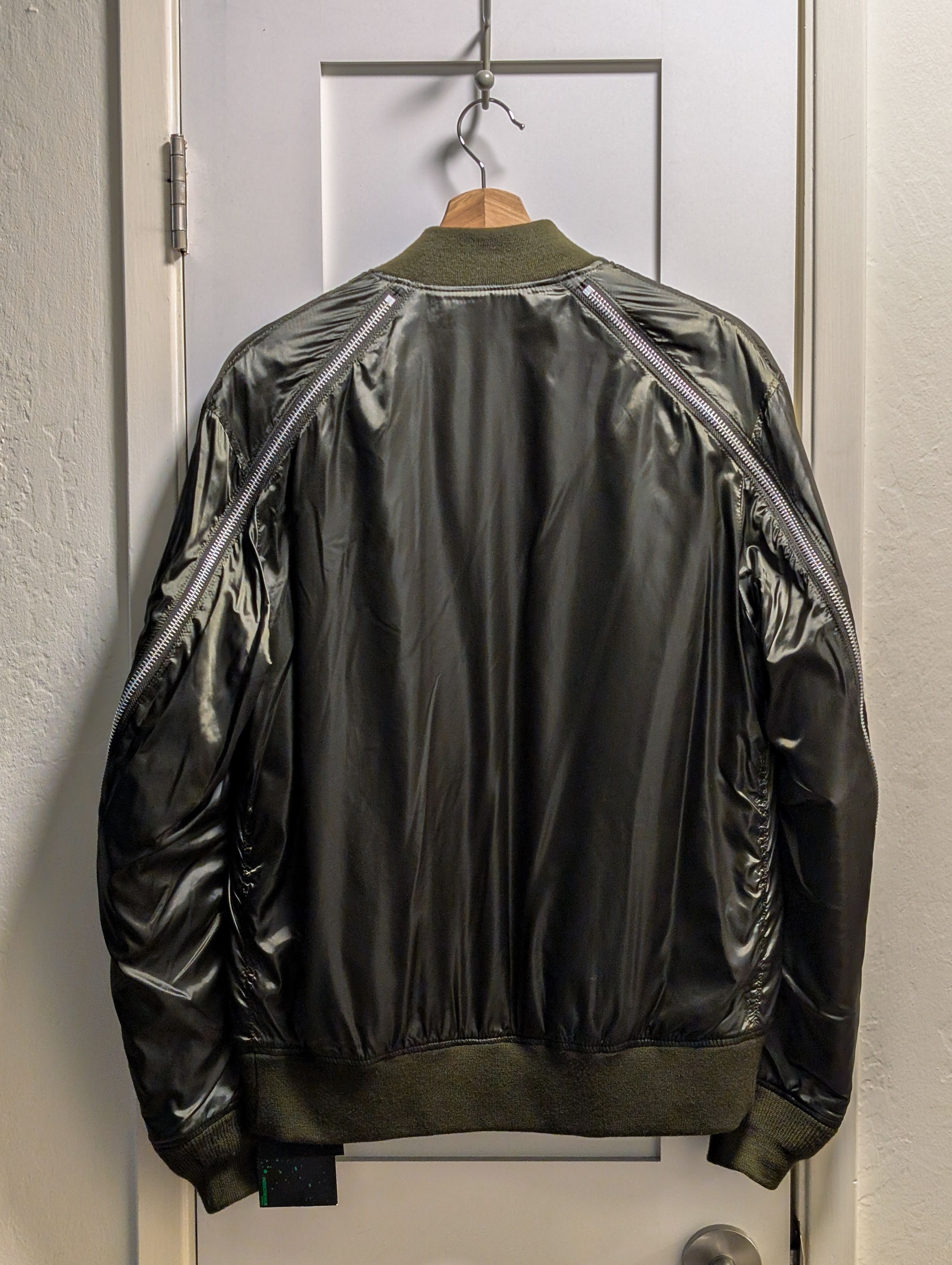 Undercover AW14 "Cold Blood" Back Zip Bomber - Olive Size 3 Size US L / EU 52-54 / 3 - 4 Thumbnail