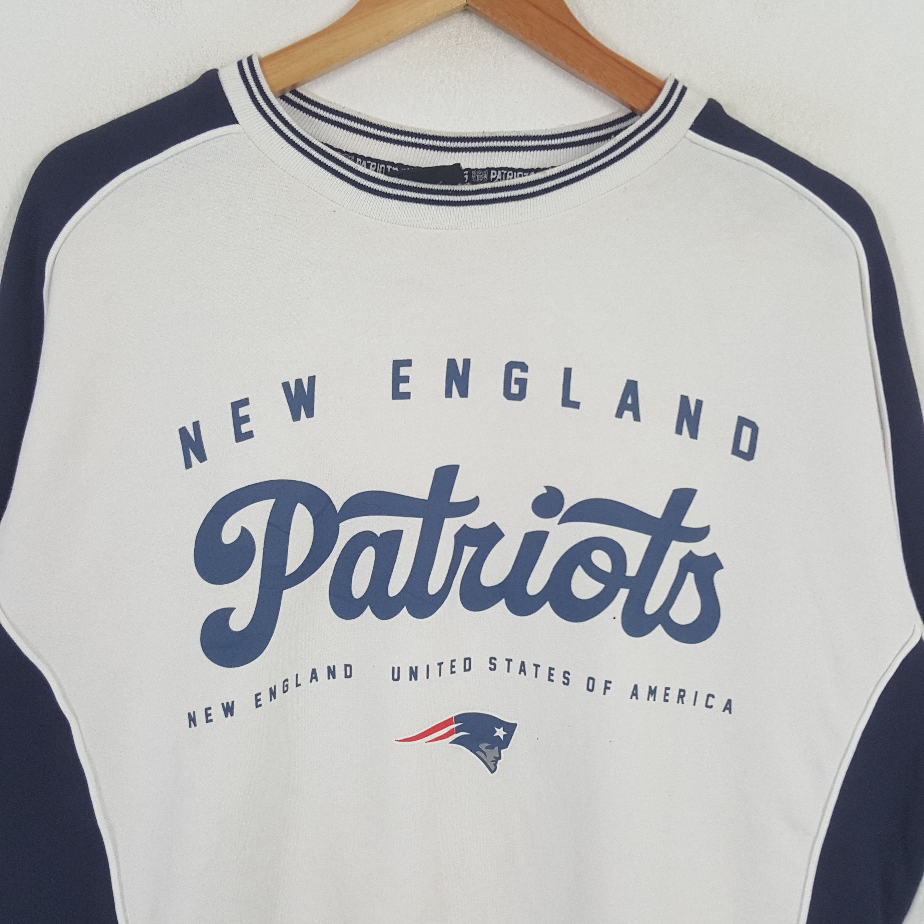 NFL × Vintage Vintage New England Patriots Football Team Sweatshirt Hoodie Size US L / EU 52-54 / 3 - 2 Thumbnail