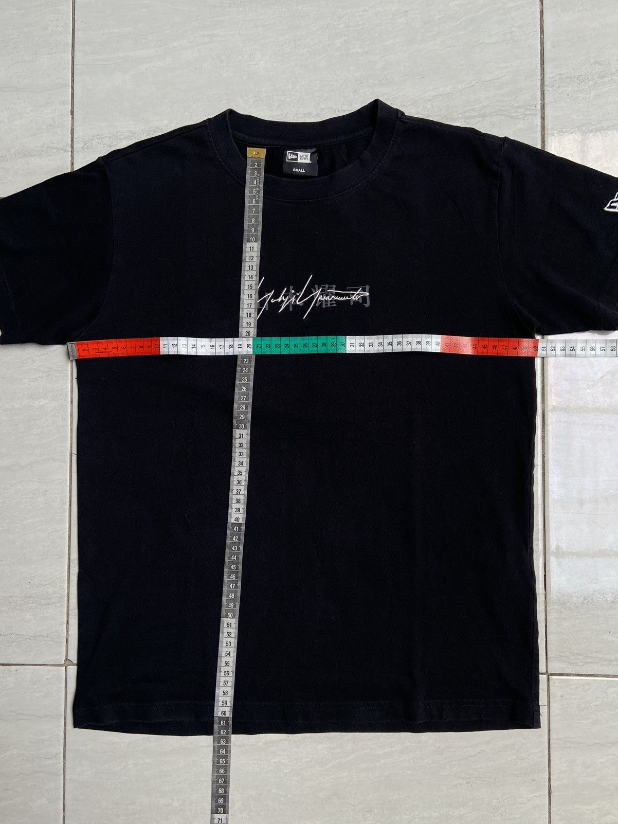 New Era × Yohji Yamamoto YOHJI YAMAMOTO x NEW ERA Black T-shirt Size US S / EU 44-46 / 1 - 7 Thumbnail