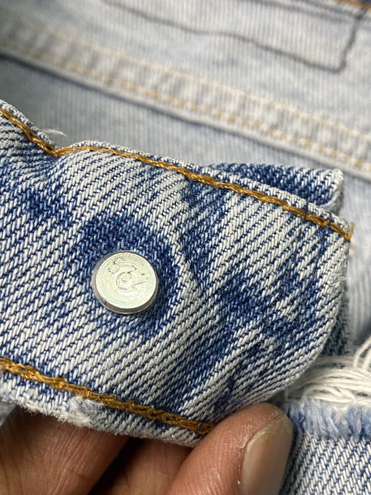 Levi's × Vintage 1980s Levis 505 Slim Straight Zipper Style Washed Blue Jeans Size US 30 / EU 46 - 8 Thumbnail