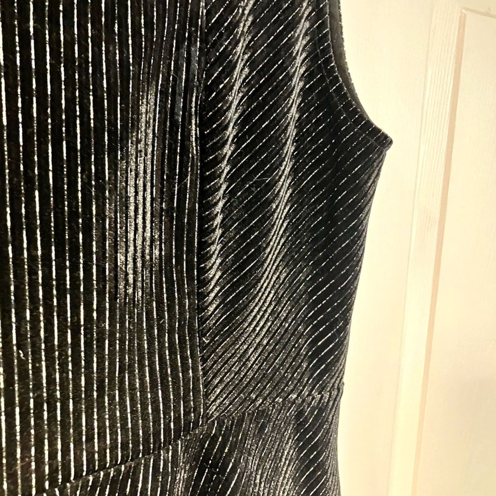Vintage Altar'd State Velour Square Neck Sleeveless Peplum Top Black Gold Stripe Size M Size M / US 6-8 / IT 42-44 - 6 Thumbnail