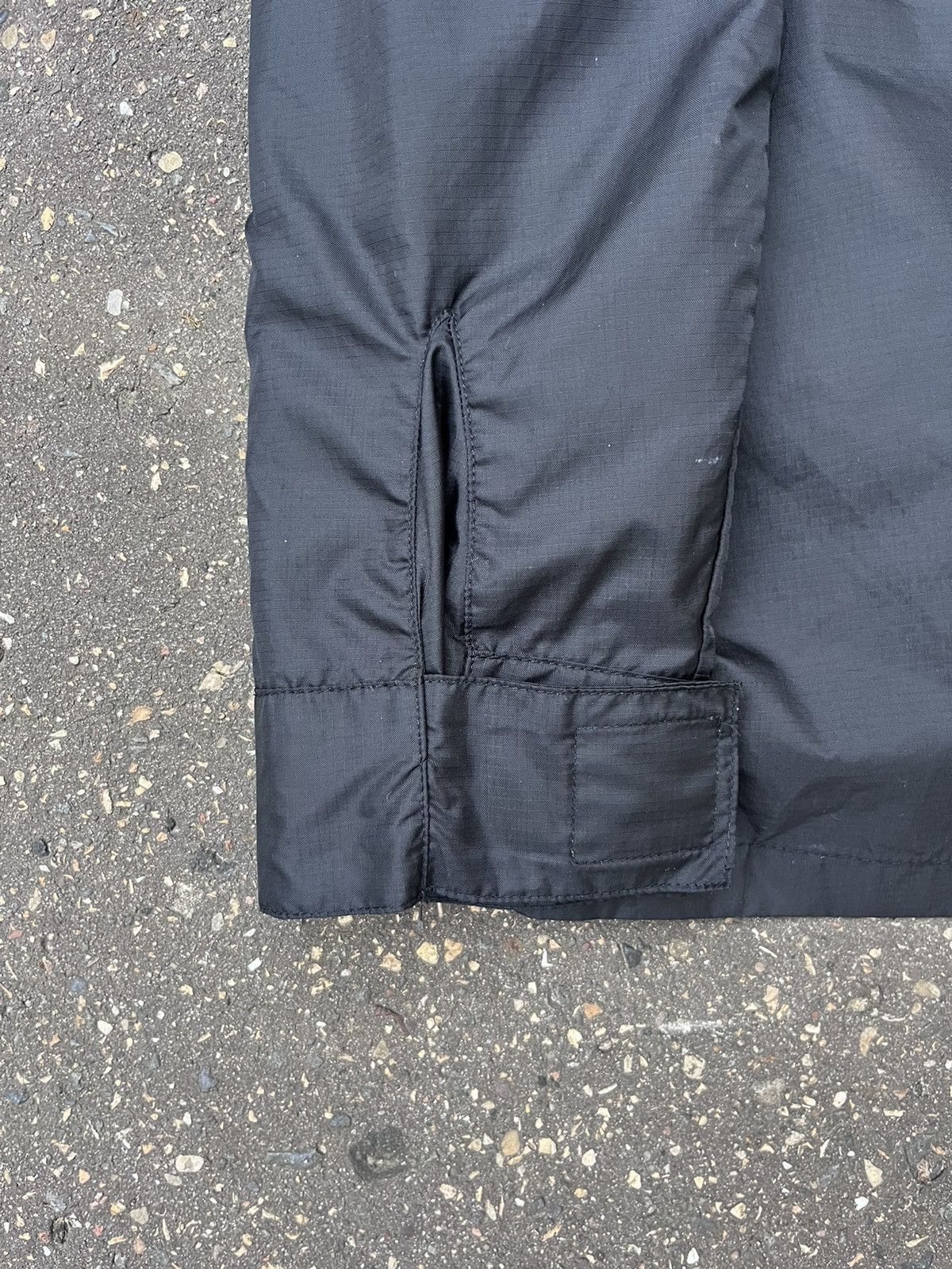 Errolson Hugh 90s Sabotage by Errlson Hugh Japan Rave DJ Waterproof Jacket Size US L / EU 52-54 / 3 - 8 Thumbnail