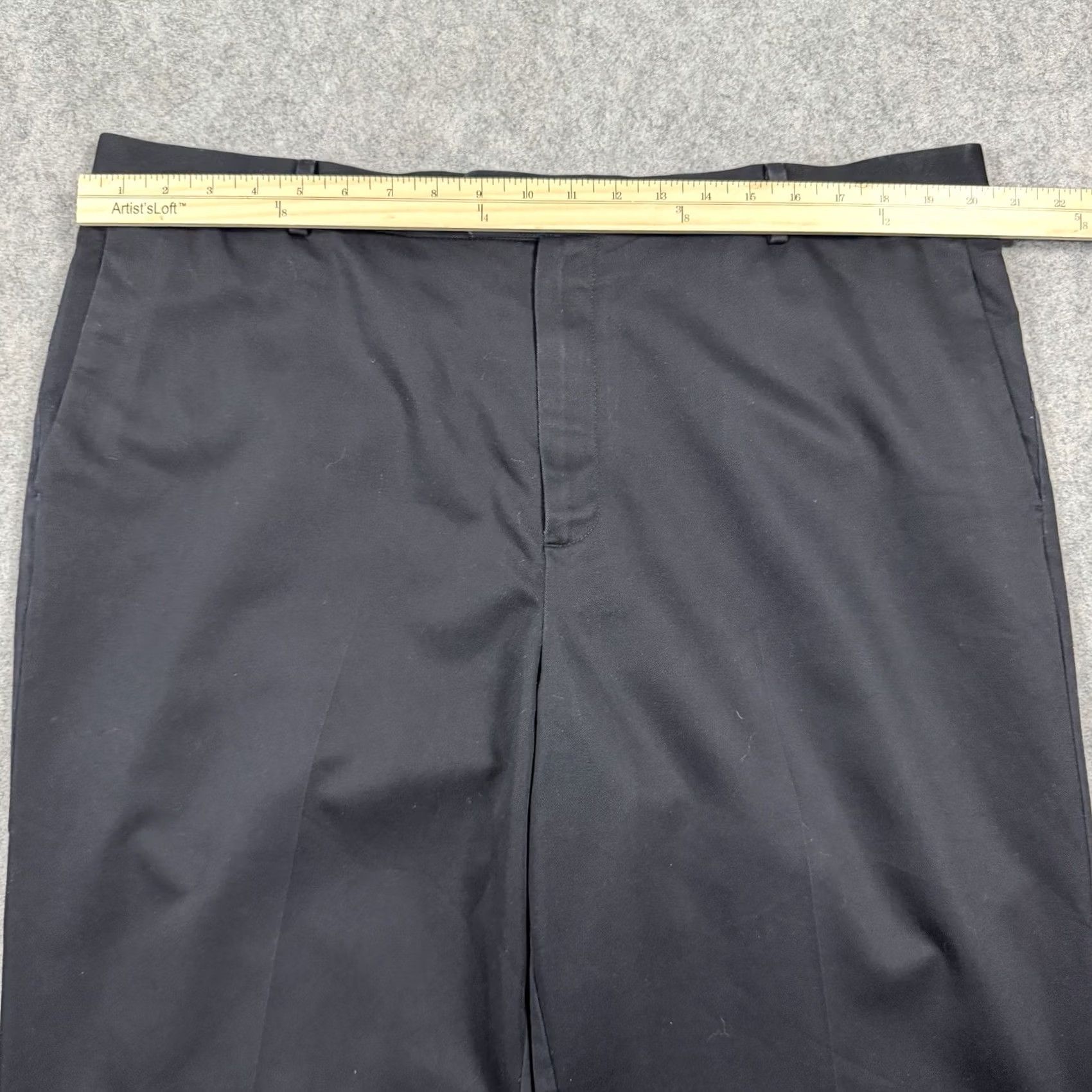 Dockers DOCKERS Pants Mens 40x30 Black Classic Khakis Straight Front 41x28 Inseam 28" Twill, Button Zip, Relaxed Fit Vintage No Size US 40 / EU 56 - 6 Thumbnail