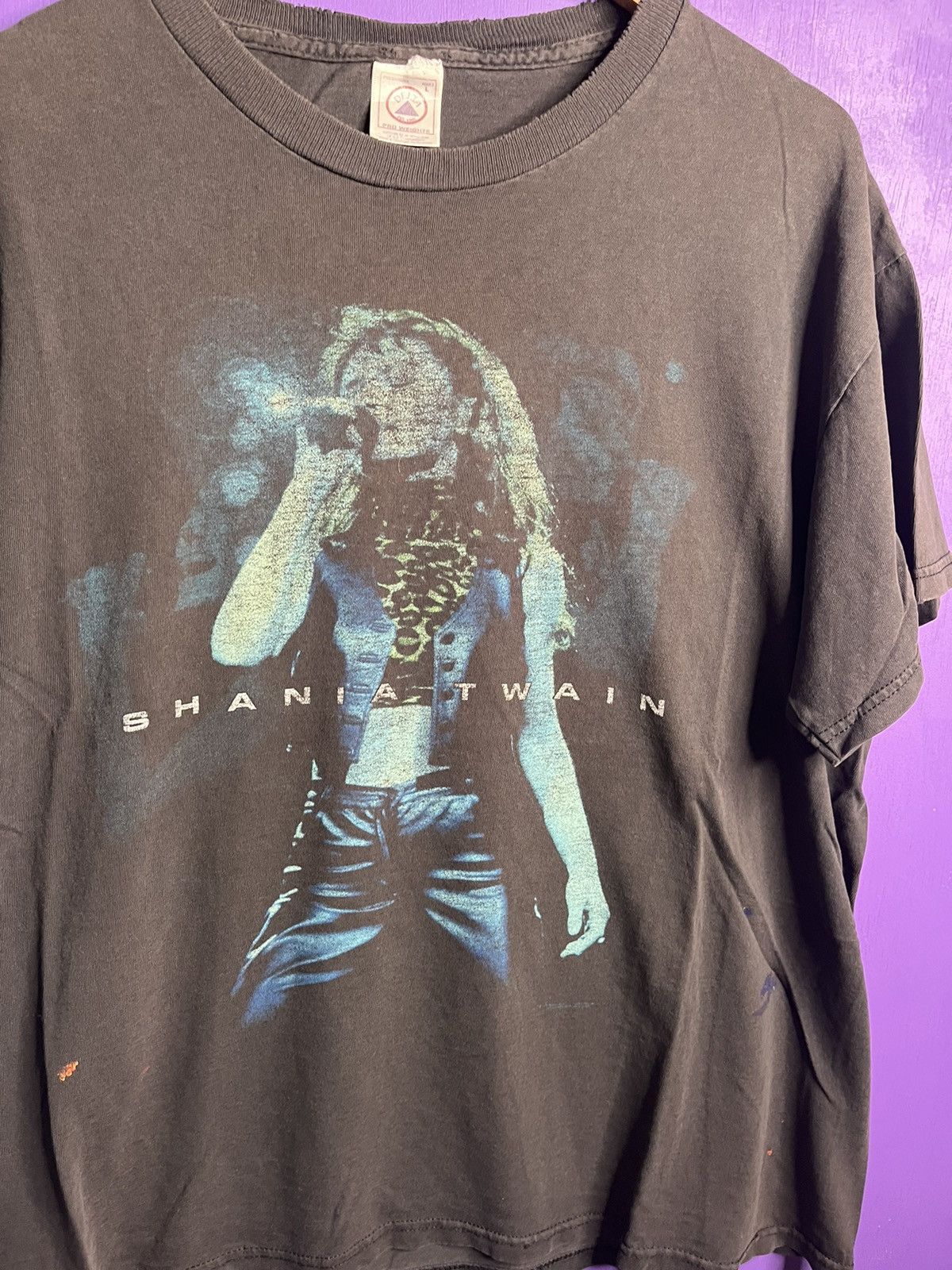 Band Tees × Vintage Vintage 90s Shania Twain faded tour t-shirt Size US L / EU 52-54 / 3 - 3 Thumbnail