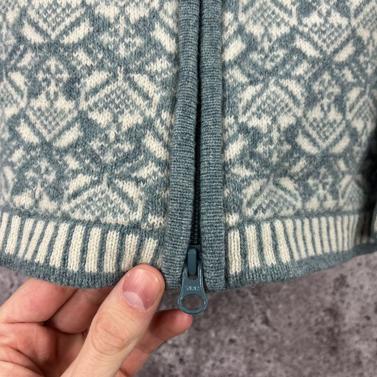 Fjallraven Fjallraven Woman’s Snow Cardigan Zip Wool Jacket Size M Size M / US 6-8 / IT 42-44 - 8 Thumbnail