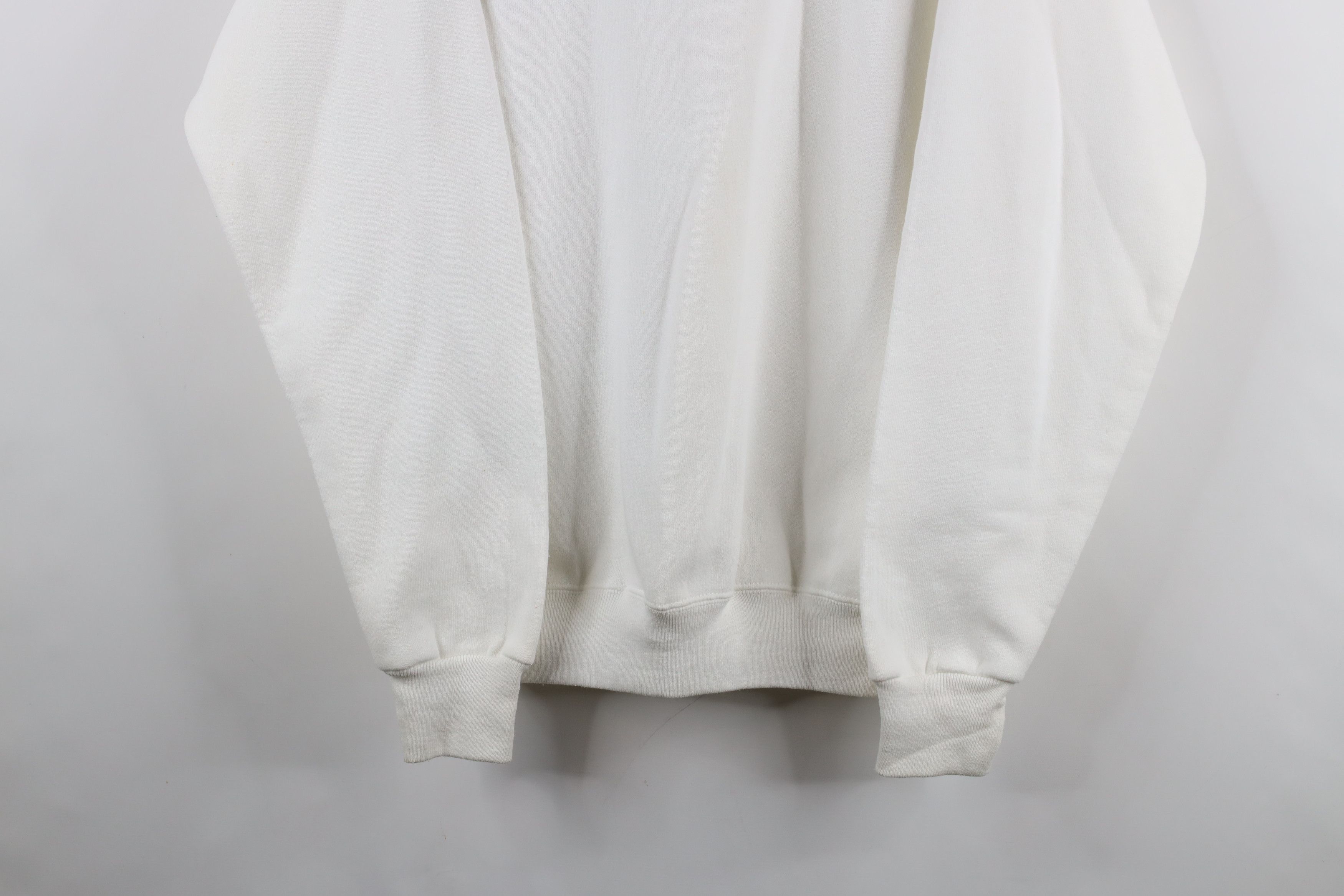 Vintage Vintage 90s Streetwear Blank Crewneck Sweatshirt White USA Size US L / EU 52-54 / 3 - 3 Thumbnail