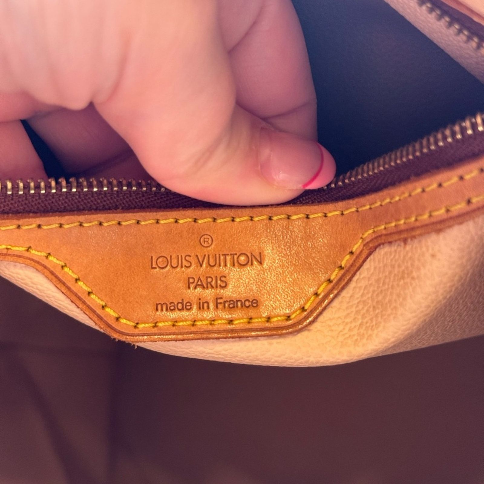 Louis Vuitton Louis Vuitton Bucket GM Monogram Tote Bag – Vintage 2003 Size ONE SIZE - 4 Thumbnail