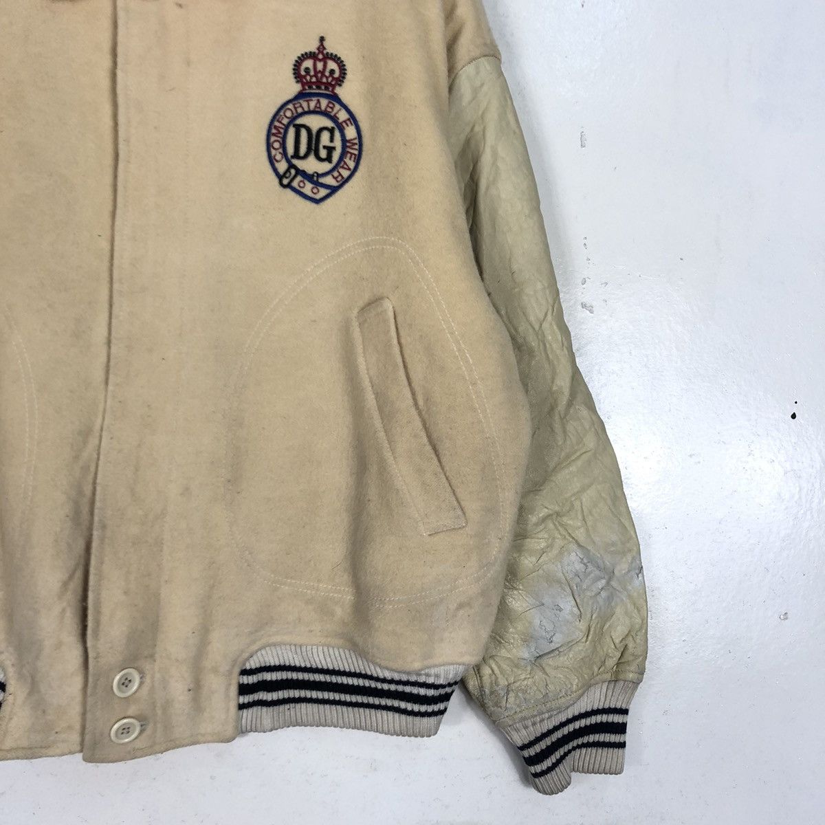 Japanese Brand 🖤SEND OFFER🖤 DGRACE COMPANY VARSITY JACKETS Size US M / EU 48-50 / 2 - 4 Thumbnail