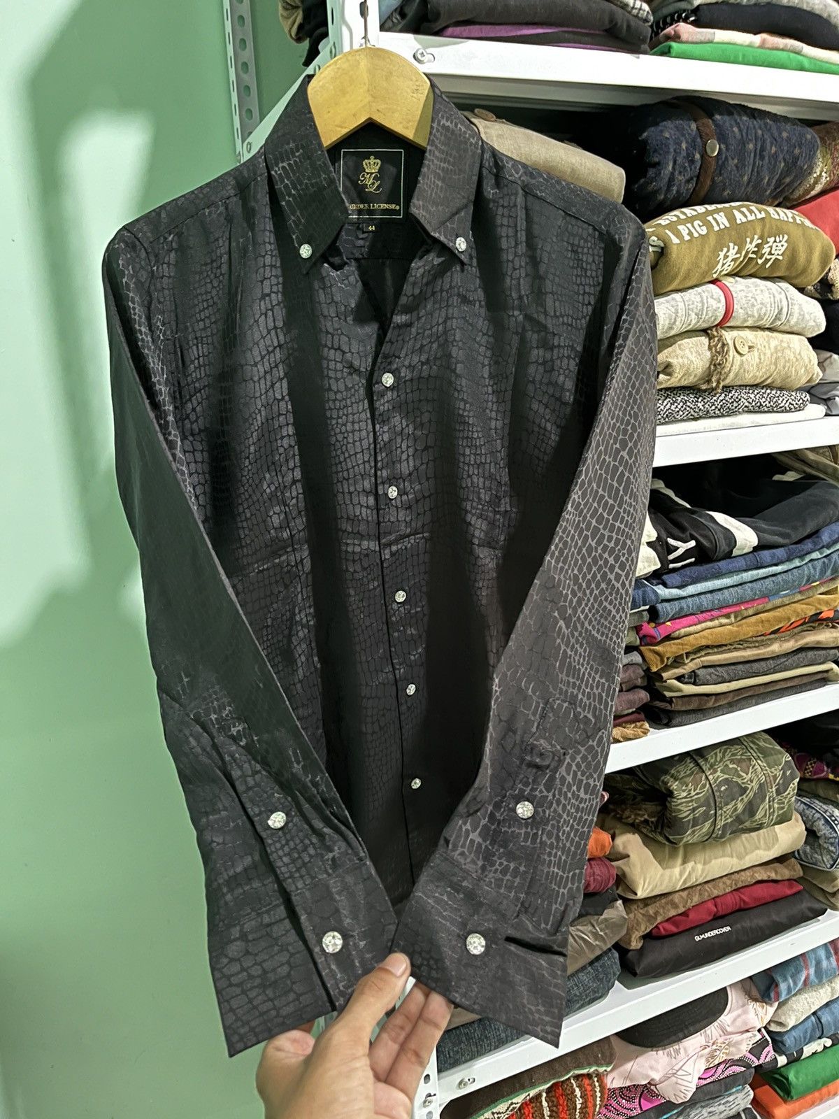 Murder License Murder License Crocodile Skin Motif Silk Shirt Size US S / EU 44-46 / 1 - 1 Thumbnail
