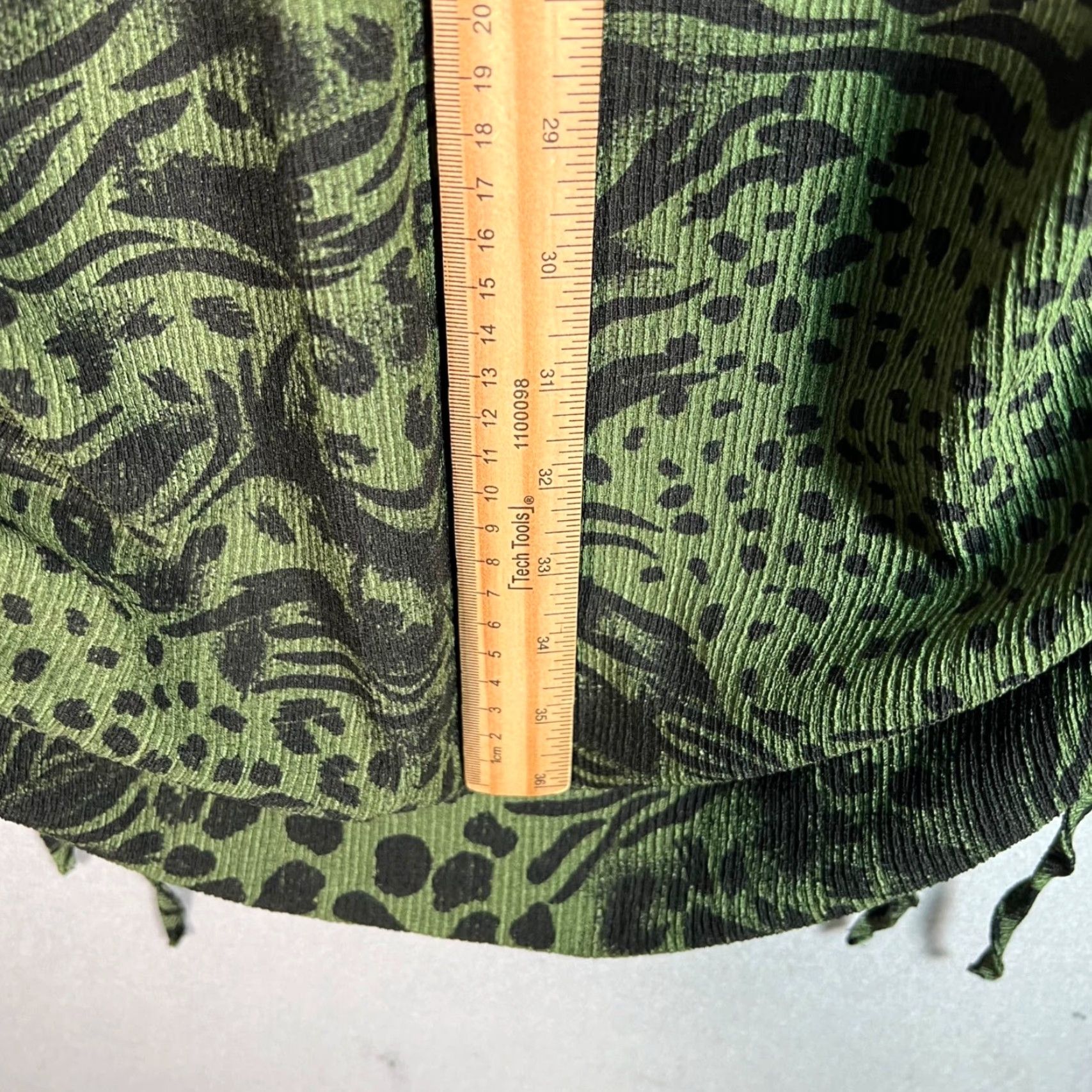 Topshop Topshop Animal Print Dress Women Size 8 Long Sleeve Ruched Mini Green Black Size M / US 6-8 / IT 42-44 - 7 Thumbnail