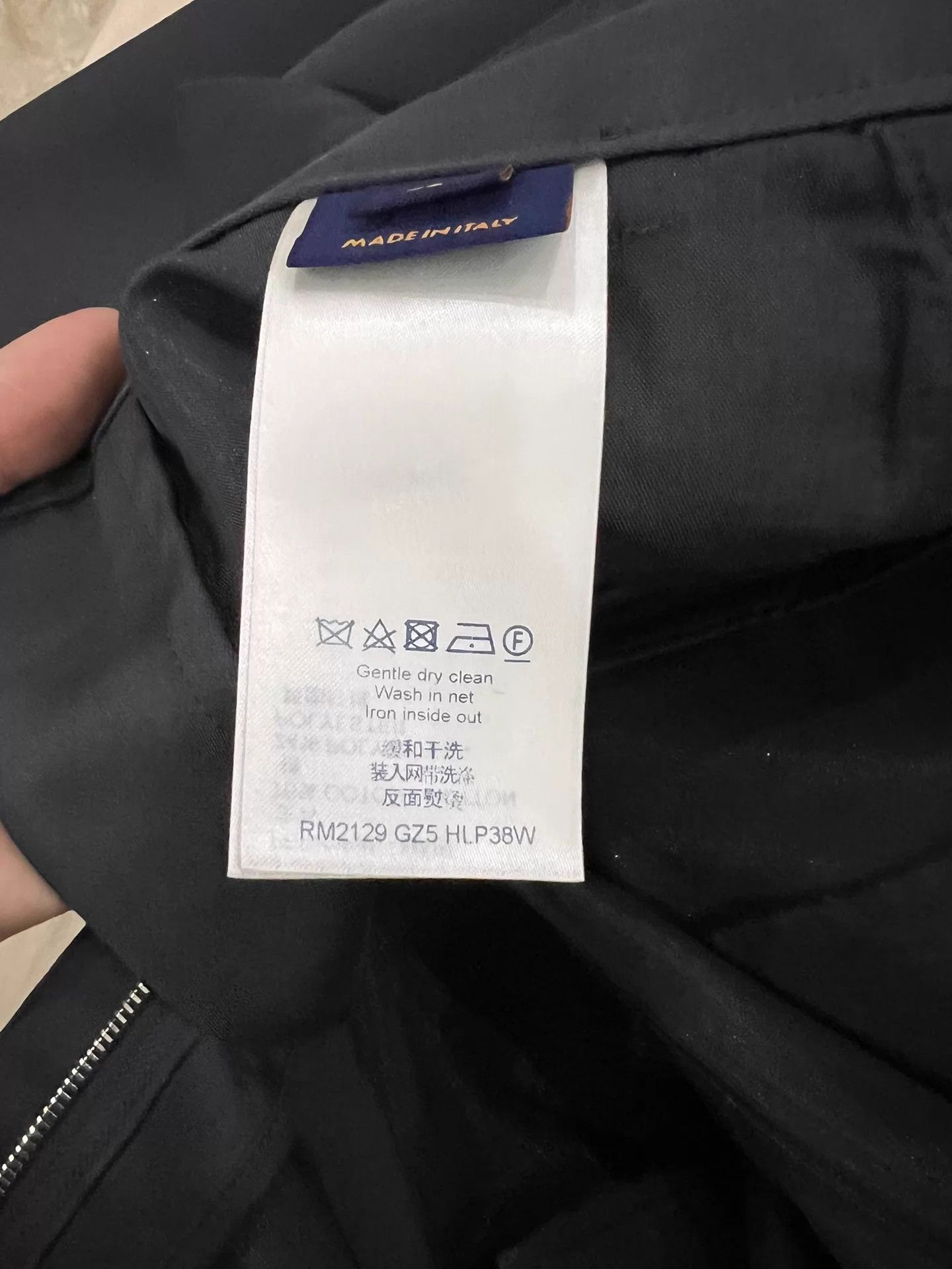 Louis Vuitton LV Runway Loose Workpants L, w/ Luxury Fabric & LV Logo Zip Size US 34 / EU 50 - 6 Thumbnail