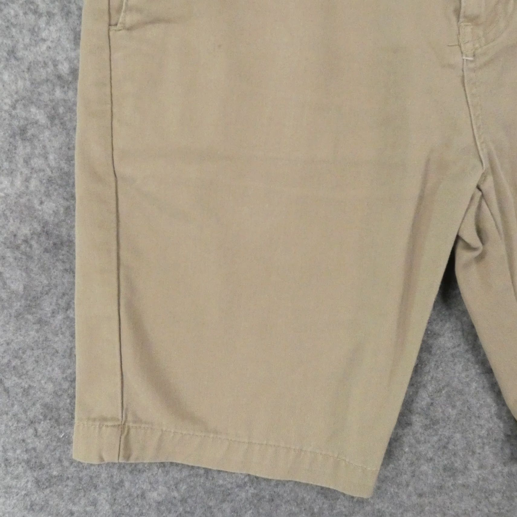 Volcom Volcom Shorts Mens 30 Chino Flat Front Khaki Casual Logo Lightweight Size US 31 - 3 Thumbnail