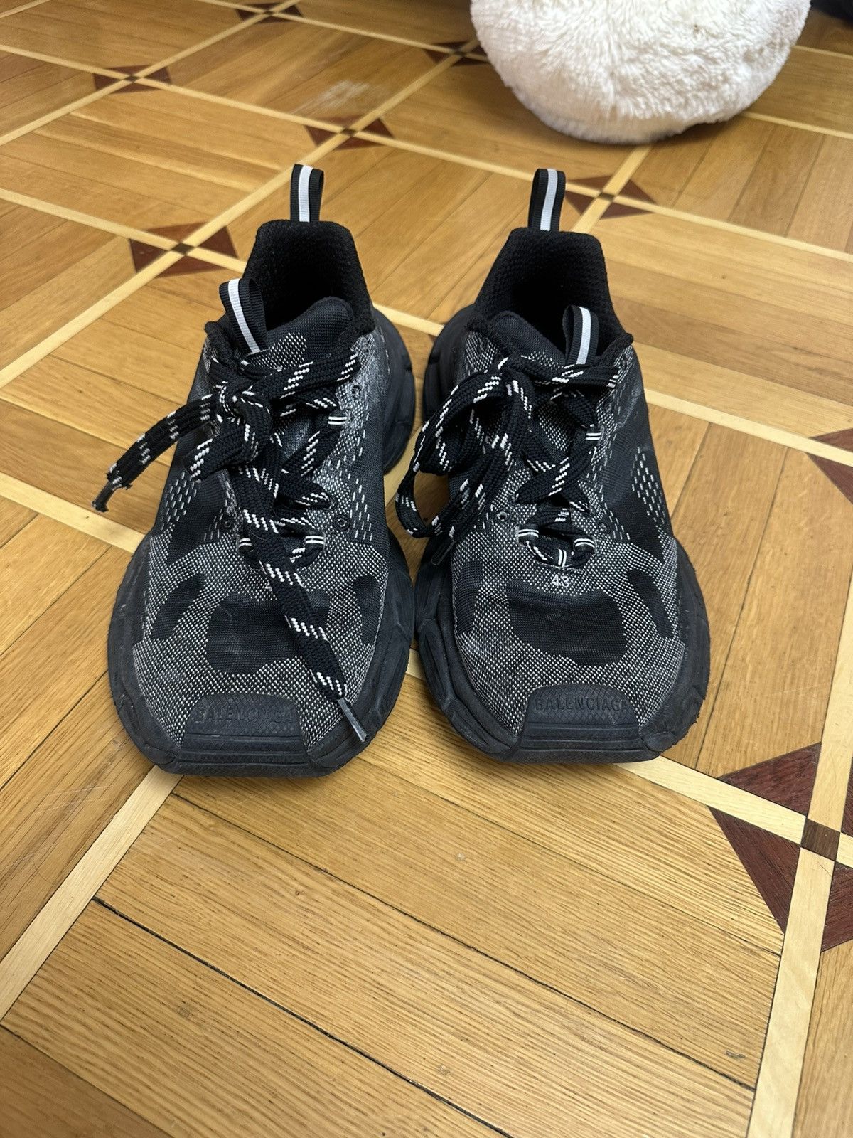 Balenciaga × Under Armour Balenciaga x Under Armor 3xl black Size US 10 / EU 43 - 3 Thumbnail