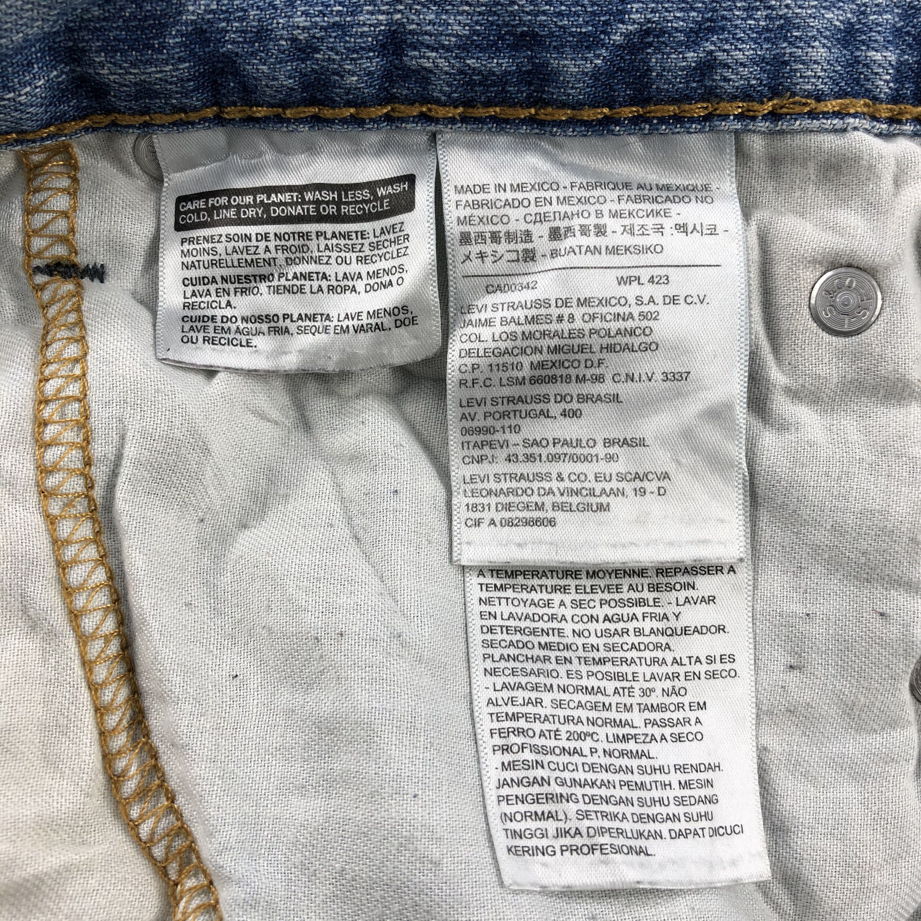 Levi's × Vintage Vintage Light Wash Levis 569 Jeans-JM1856 Size US 37 - 10 Thumbnail