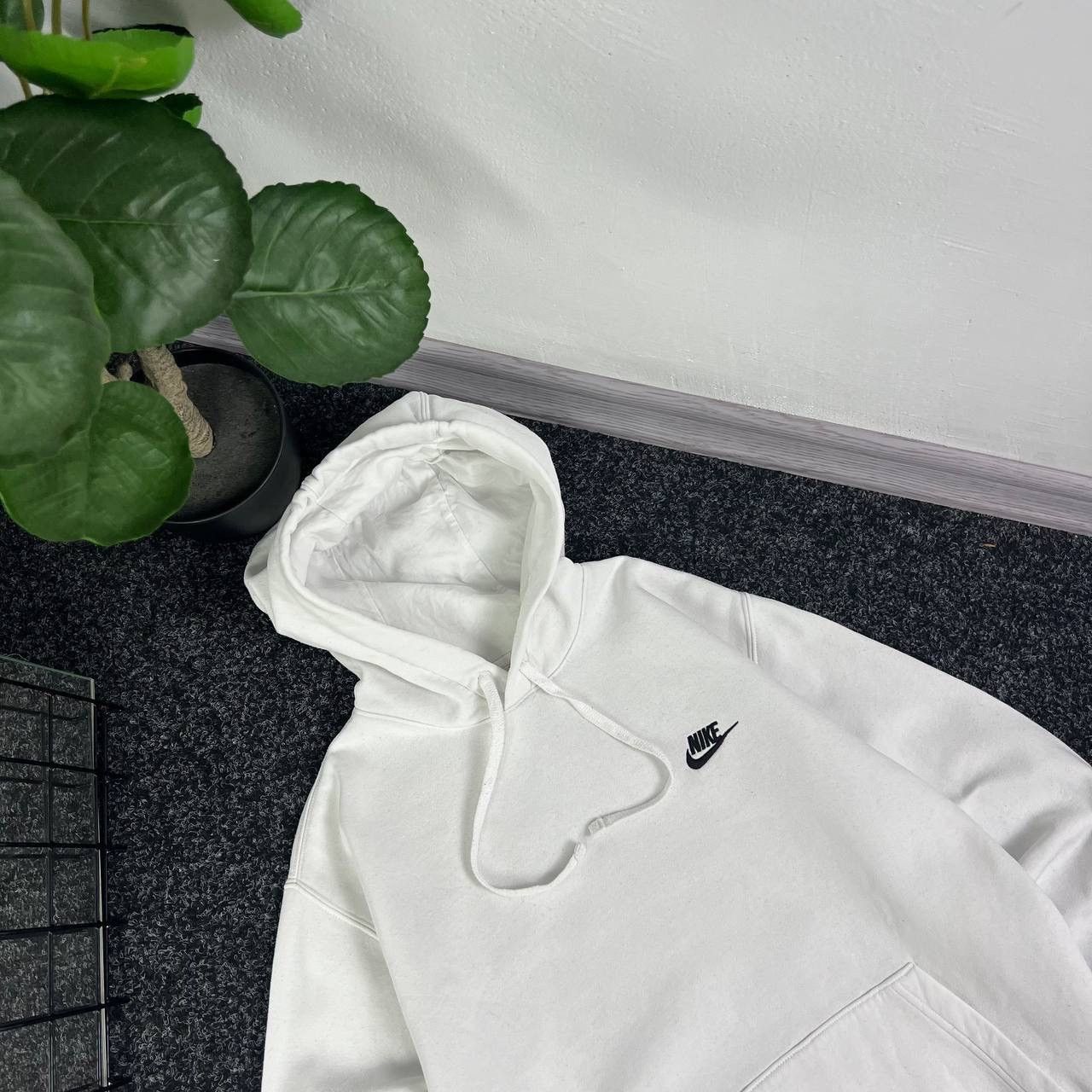 Nike White nike hoodie boxy fit y2k style mini swoosh Size US M / EU 48-50 / 2 - 2 Thumbnail