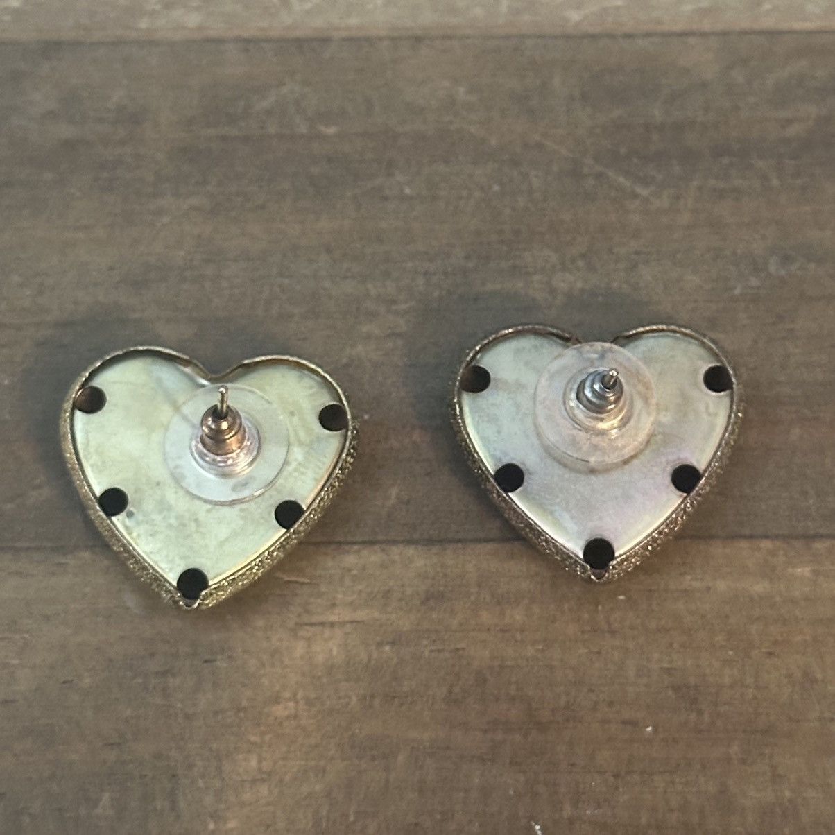 Other Sparkly gold tone puffed heart post earrings Size ONE SIZE - 3 Thumbnail