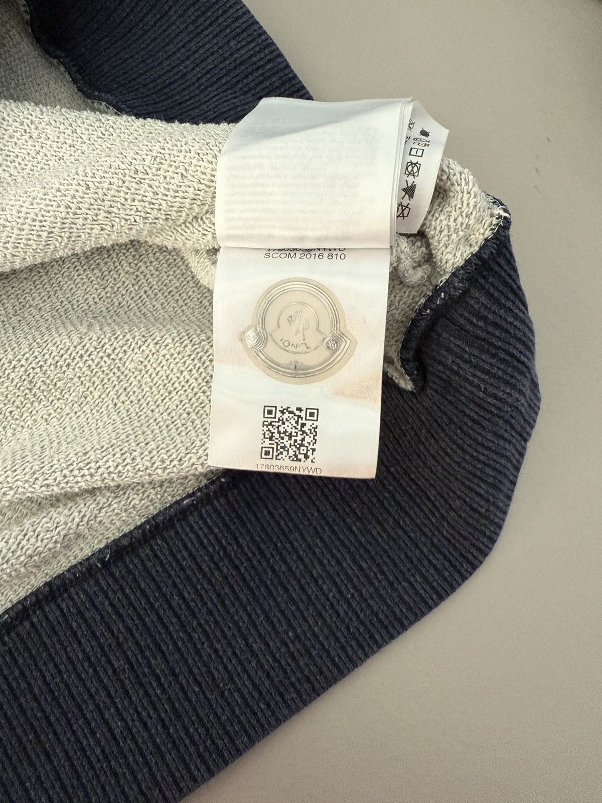 Moncler Moncler sweatshirt for mens Size US L / EU 52-54 / 3 - 6 Thumbnail