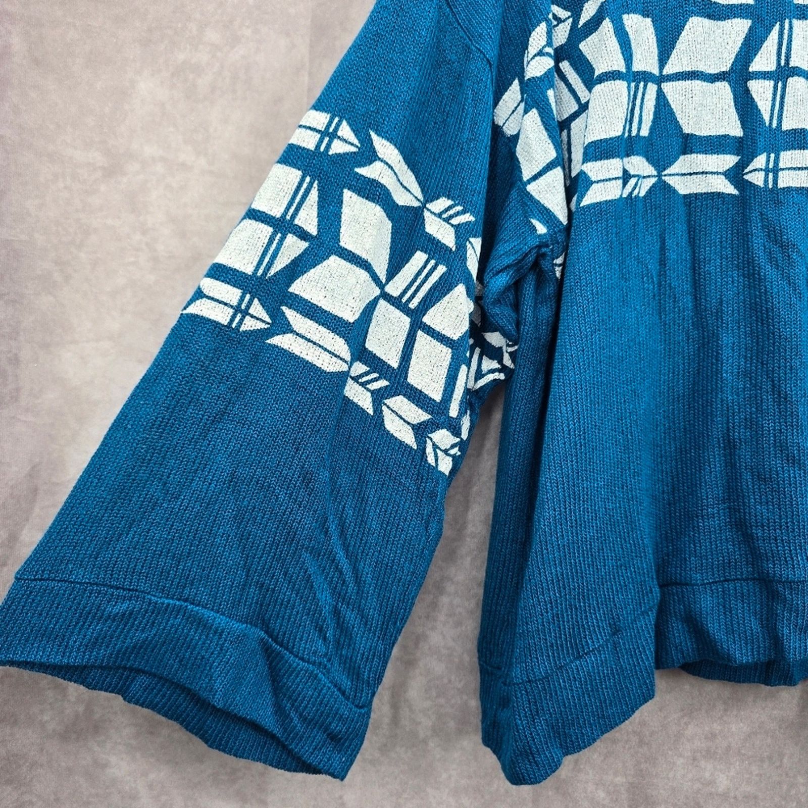 Wildfox Wildfox Blue White Pattern Sweater Wide Sleeves Small Size S / US 4 / IT 40 - 4 Thumbnail