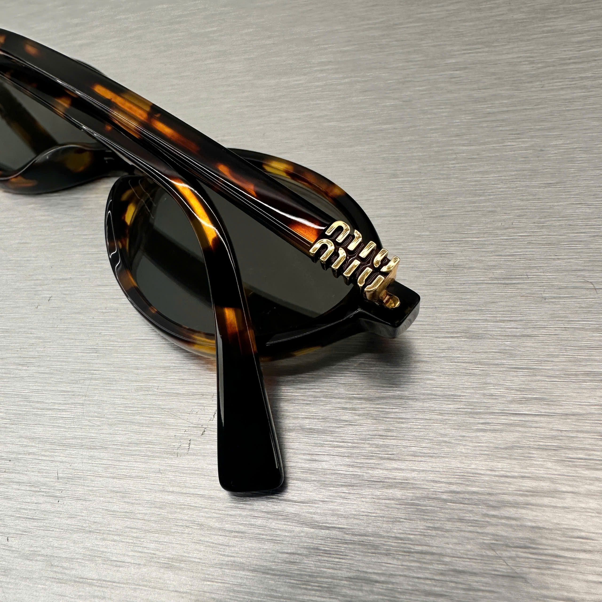 Miu Miu MIU MIU MU 04ZS VAU07F Eyewear Size ONE SIZE - 4 Thumbnail