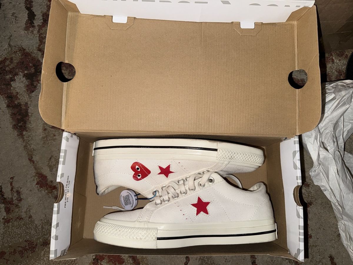 Comme des Garcons PLAY × Converse Converse x Comme des Garcons Play, one star “cloud dancer” Size US 8 / EU 41 - 5 Thumbnail