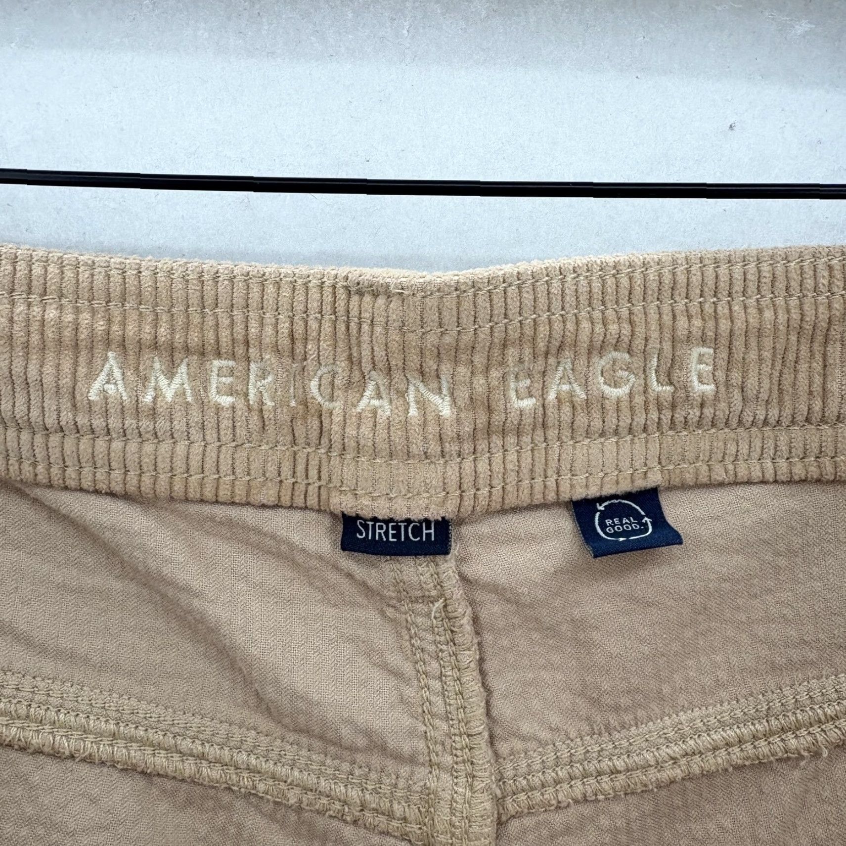 American Eagle Outfitters VINTAGE American Eagle Pants Womens 16 Beige Corduroy Super High Rise Wide Leg Cargo Y2K Size 38" / US 16 / IT 52 - 4 Thumbnail