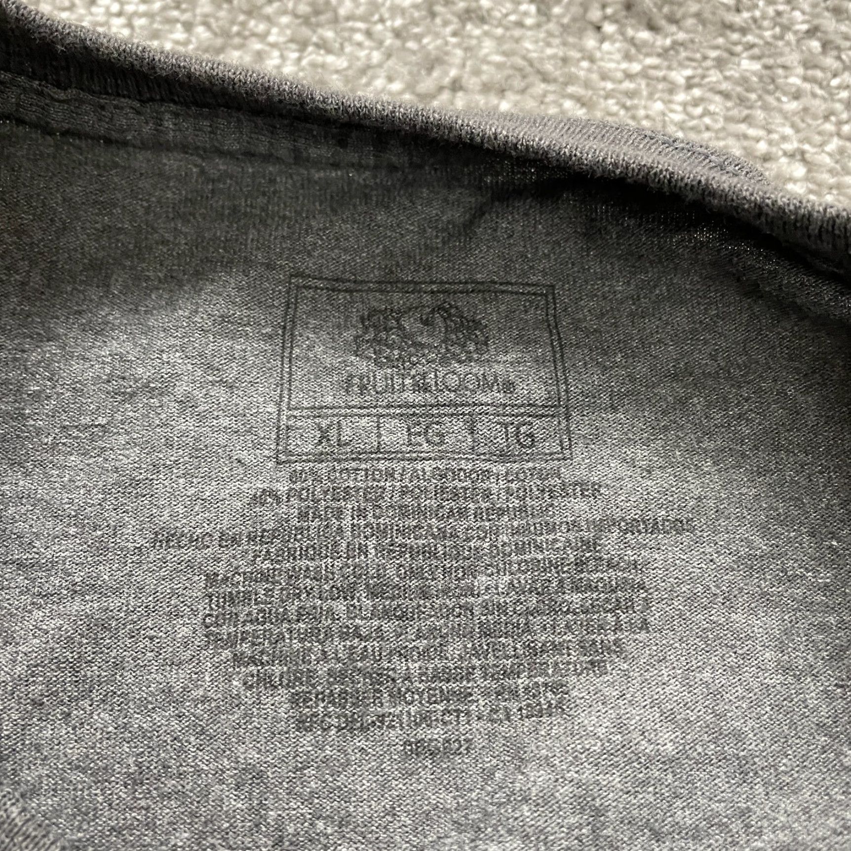 Fruit Of The Loom Fruit Of The Loom Shirt Mens XL Gray Cotton Long Sleeve Crew Neck T-Shirt Size US XL / EU 56 / 4 - 5 Thumbnail