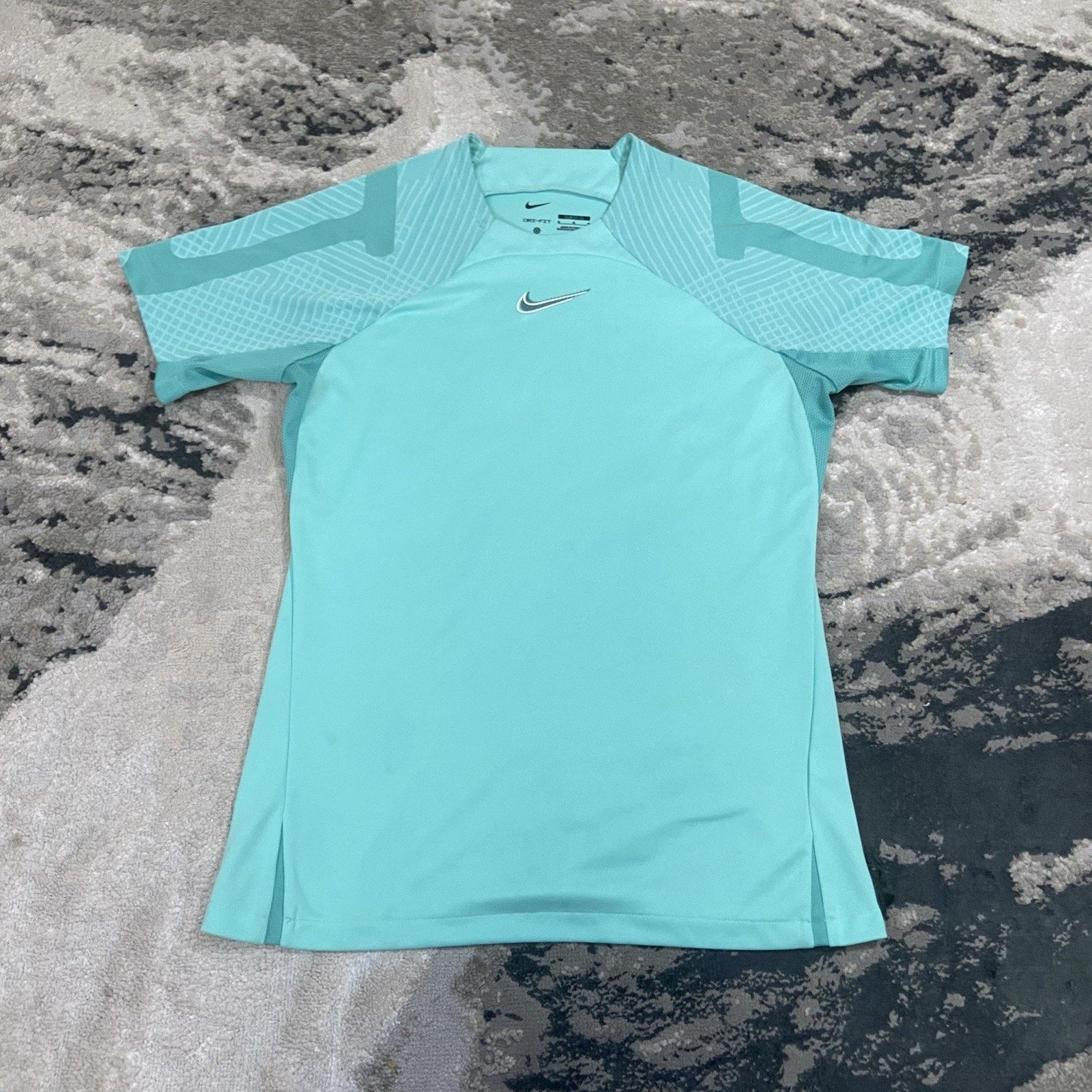 Nike Nike Womens Dri-FIT Strike Soccer Shirt Green - Size Medium Size M / US 6-8 / IT 42-44 - 1 Thumbnail