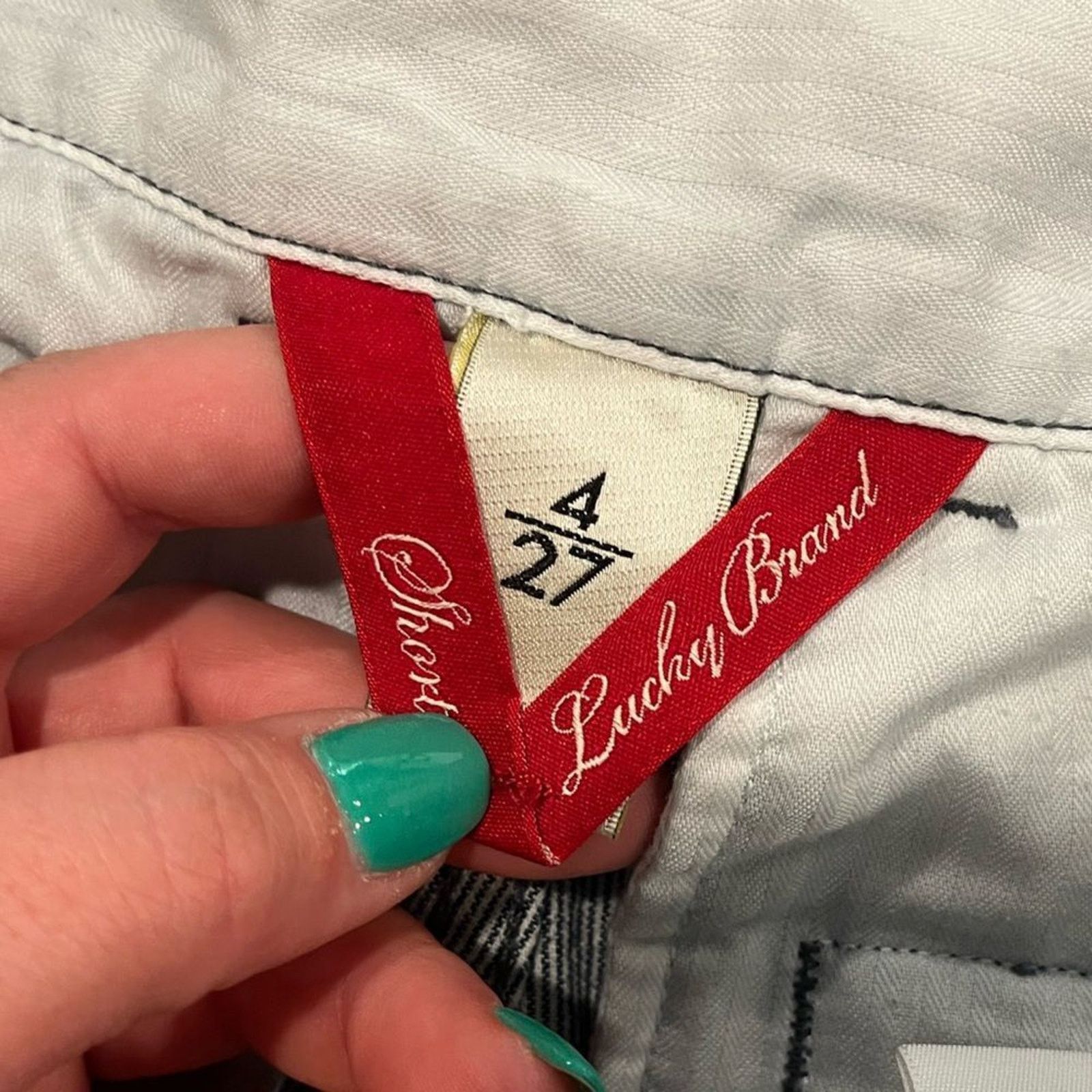 Lucky Brand Lucky Brand Vintage Dispatcher Shorts Striped Low Rise 4/27 Size 27" / US 4 / IT 40 - 5 Thumbnail