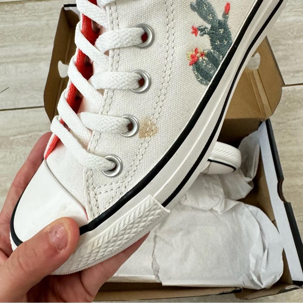 Converse Converse All Star High Top Floral Sneakers - Size 6 Women's Size US 6 / IT 36 - 9 Thumbnail