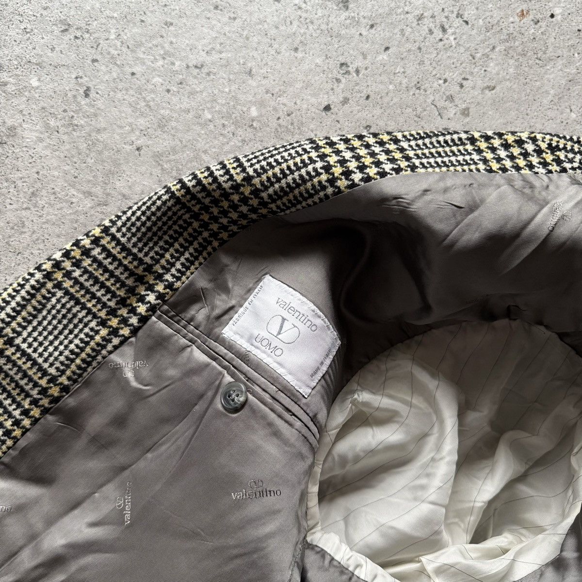 Valentino Valentino Mens Vintage Beige Houndstooth Check Wool Blazer Size 44S - 10 Thumbnail