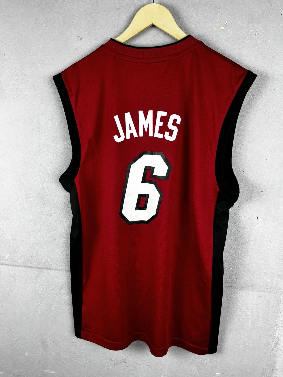 NBA Miami Heat Lebron James #6 NBA Basketball Jersey Size US M / EU 48-50 / 2 - 8 Thumbnail