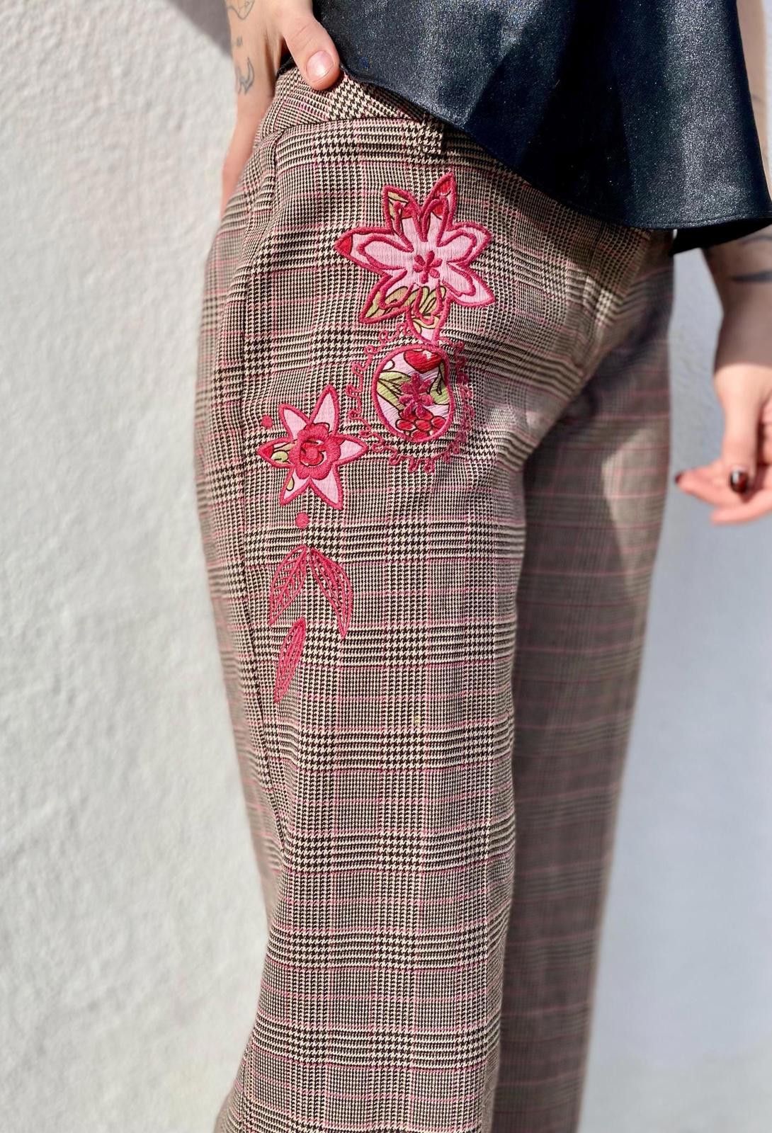 Vintage VTG Y2K Low Rise Plaid Capri Pants USA Made Embroidered 7/8 Size 30" / US 8 / IT 44 - 3 Thumbnail