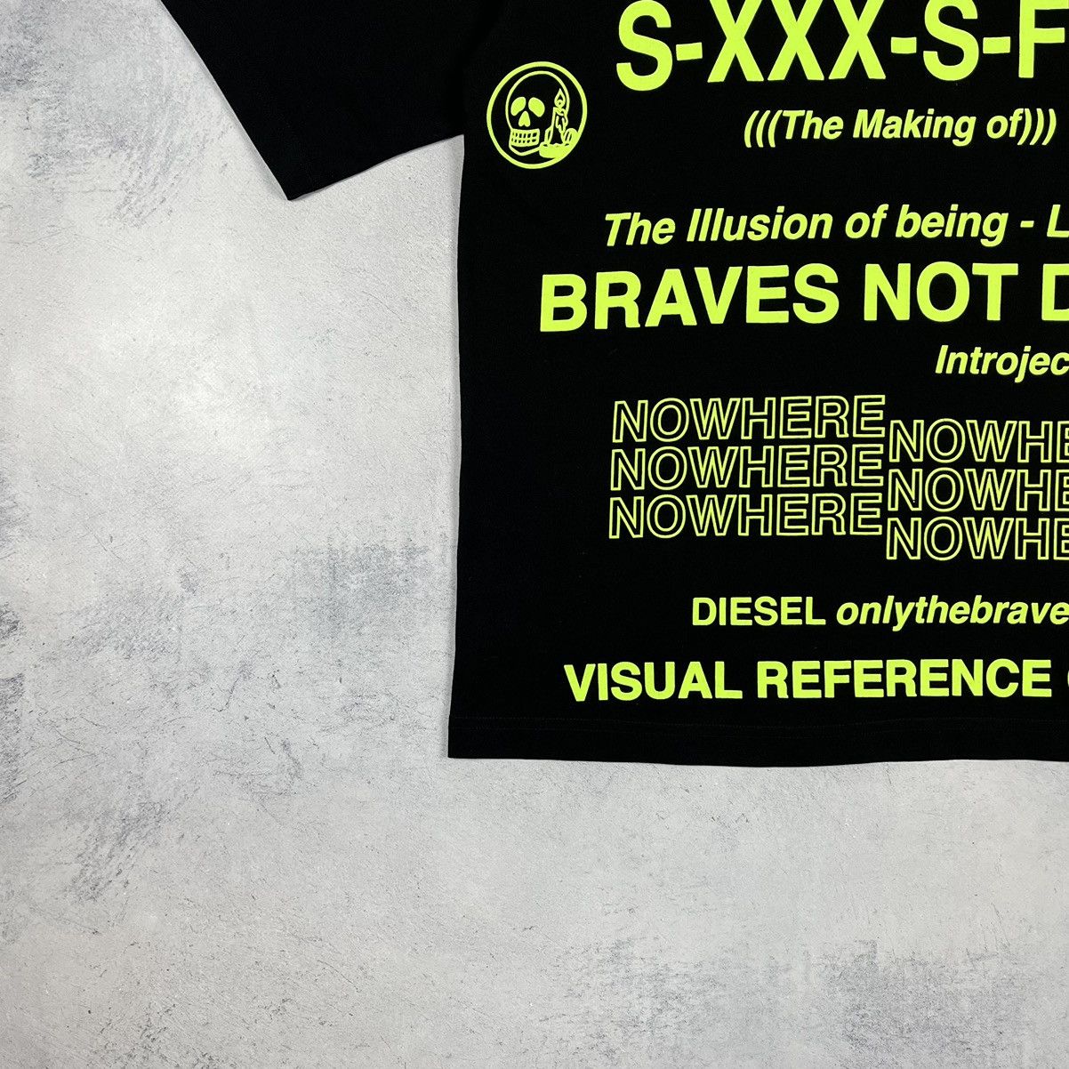 Diesel Designer Diesel T-Ball-X2 oversize neon big logo T Shirt Size US XS / EU 42 / 0 - 6 Thumbnail