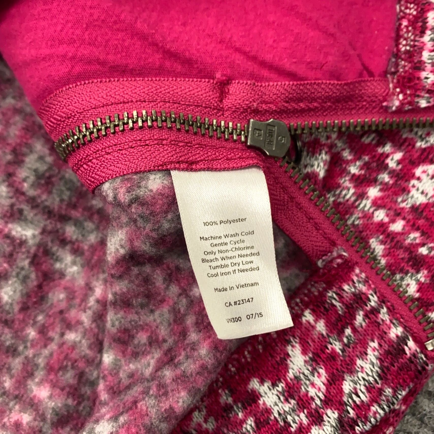 Talbots VINTAGE Talbots Hoodie Sweatshirt Womens Geometric Fleece Zip Pockets Hooded Red S Small Pullover Adult Womens Size S / US 4 / IT 40 - 4 Thumbnail