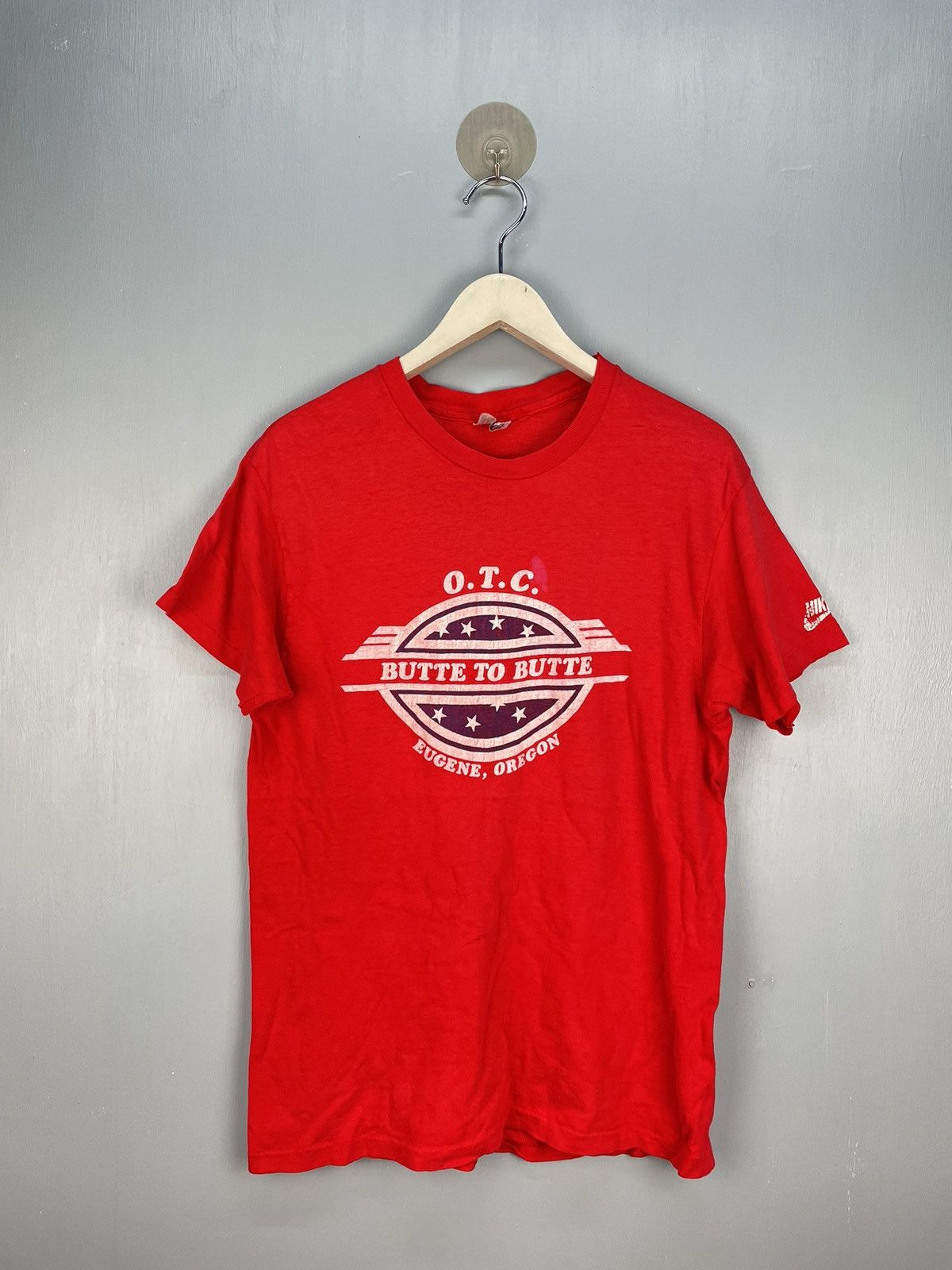 Nike Vintage 80s Nike O.T.C. Butte to Butte t shirt Size US L / EU 52-54 / 3 - 1 Thumbnail