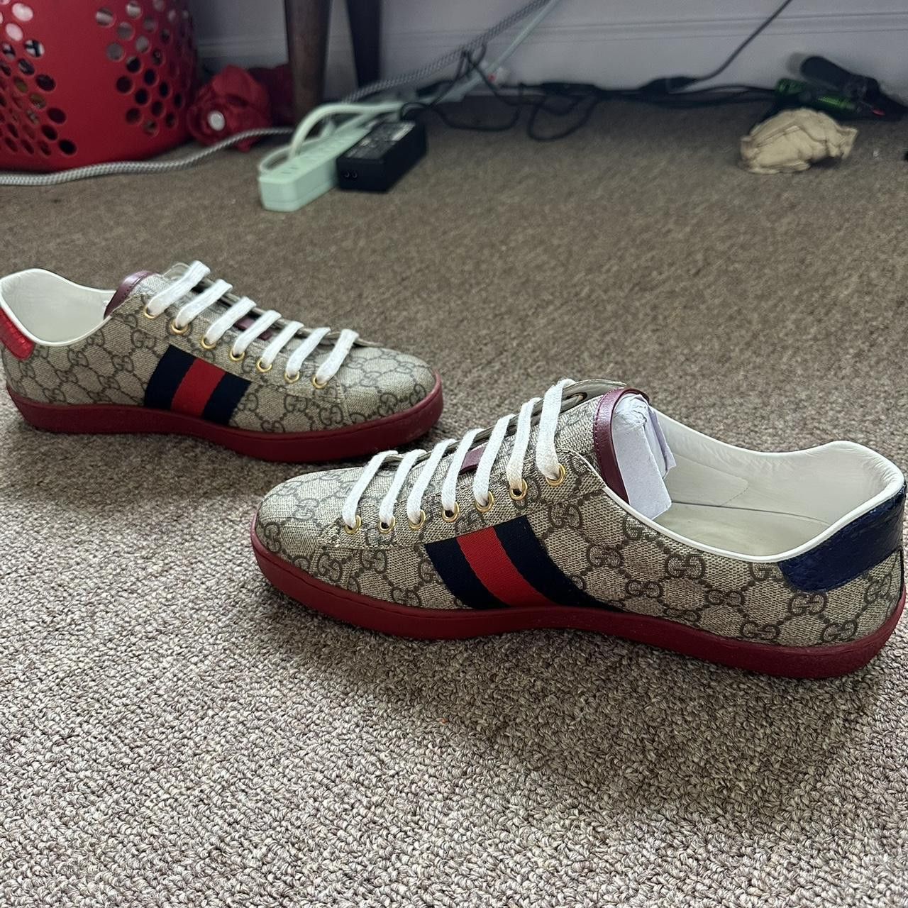 Gucci Gucci Ace Supreme Sneakers Red Monogram 9.5 GG Logo Size US 9.5 / EU 42-43 - 2 Thumbnail