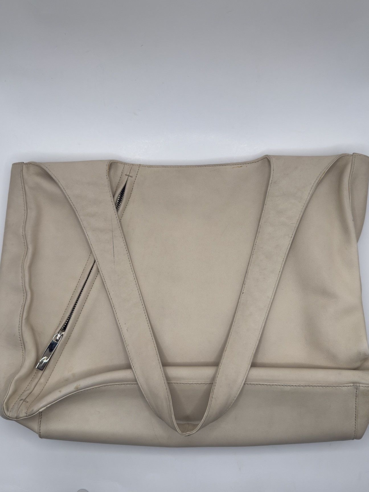 Salvatore Ferragamo Salvatore Ferrragamo Ivory Tote Bag Size ONE SIZE - 1 Thumbnail