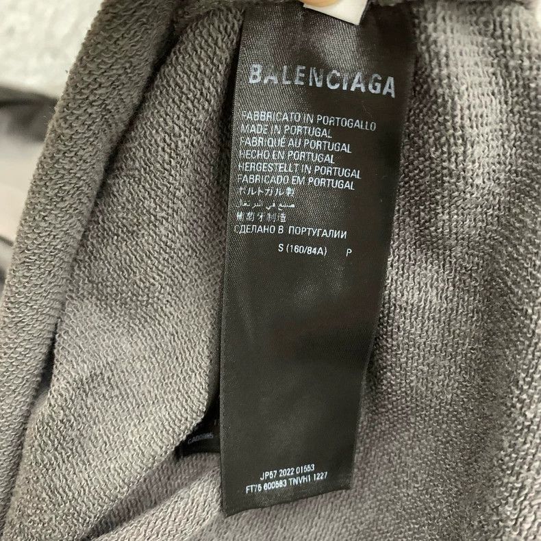 Balenciaga Balenciaga Gray front and back embroidered hoodie sweatshi Size US S / EU 44-46 / 1 - 7 Thumbnail
