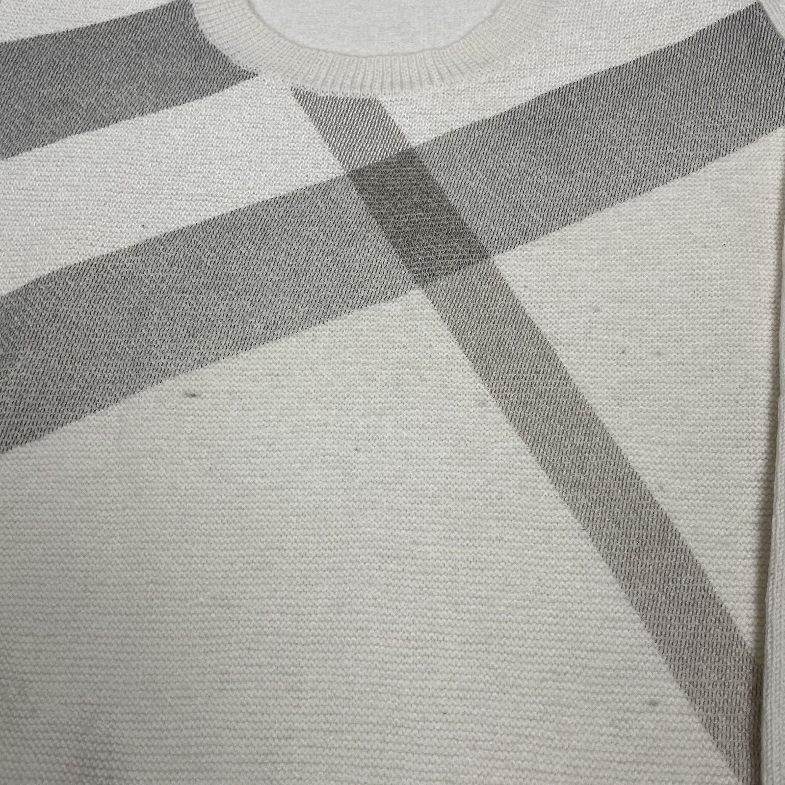 Burberry Burberry Brit Beige Cashmere Sweater M Size M / US 6-8 / IT 42-44 - 2 Thumbnail